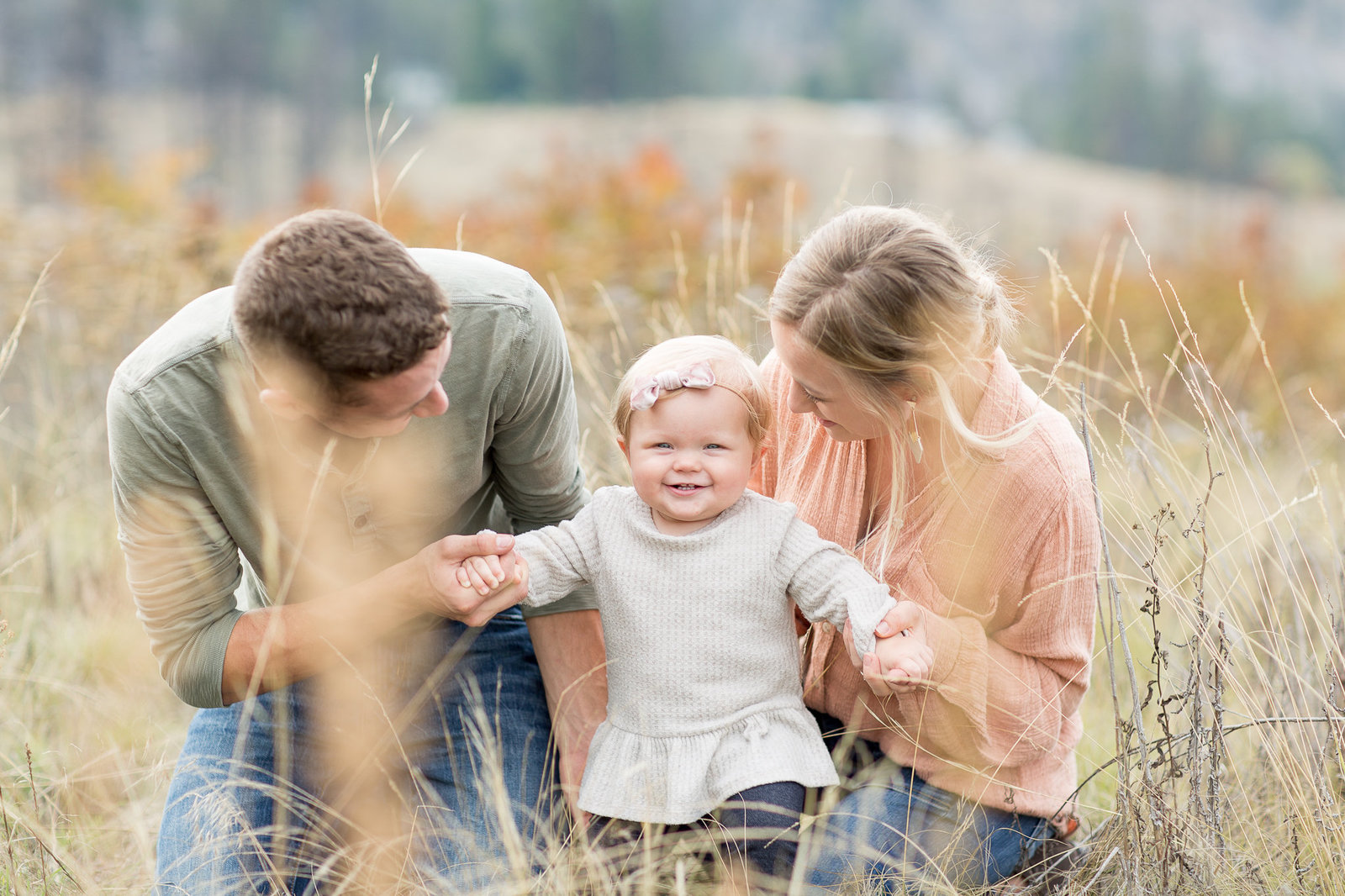Isaac, Ellie & Lydia | Emily Moller Photography | Lake Chelan Family Photographer (1 of 1)