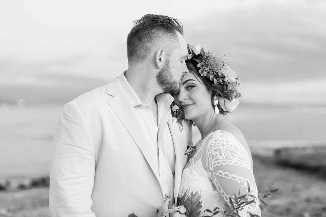 W0518_Dugan_Olowalu-Plantation_Maui-Wedding-Photographer_Caitlin-Cathey-Photo_3159-b&w