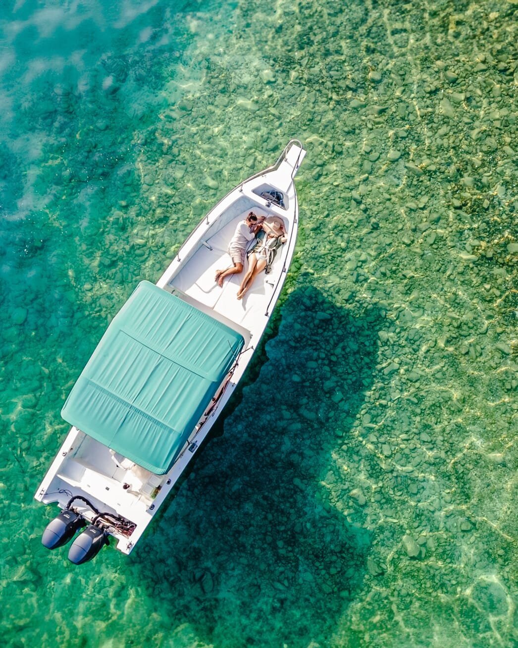 Careyes-coastal-tour-boat-trip-0109-mobile