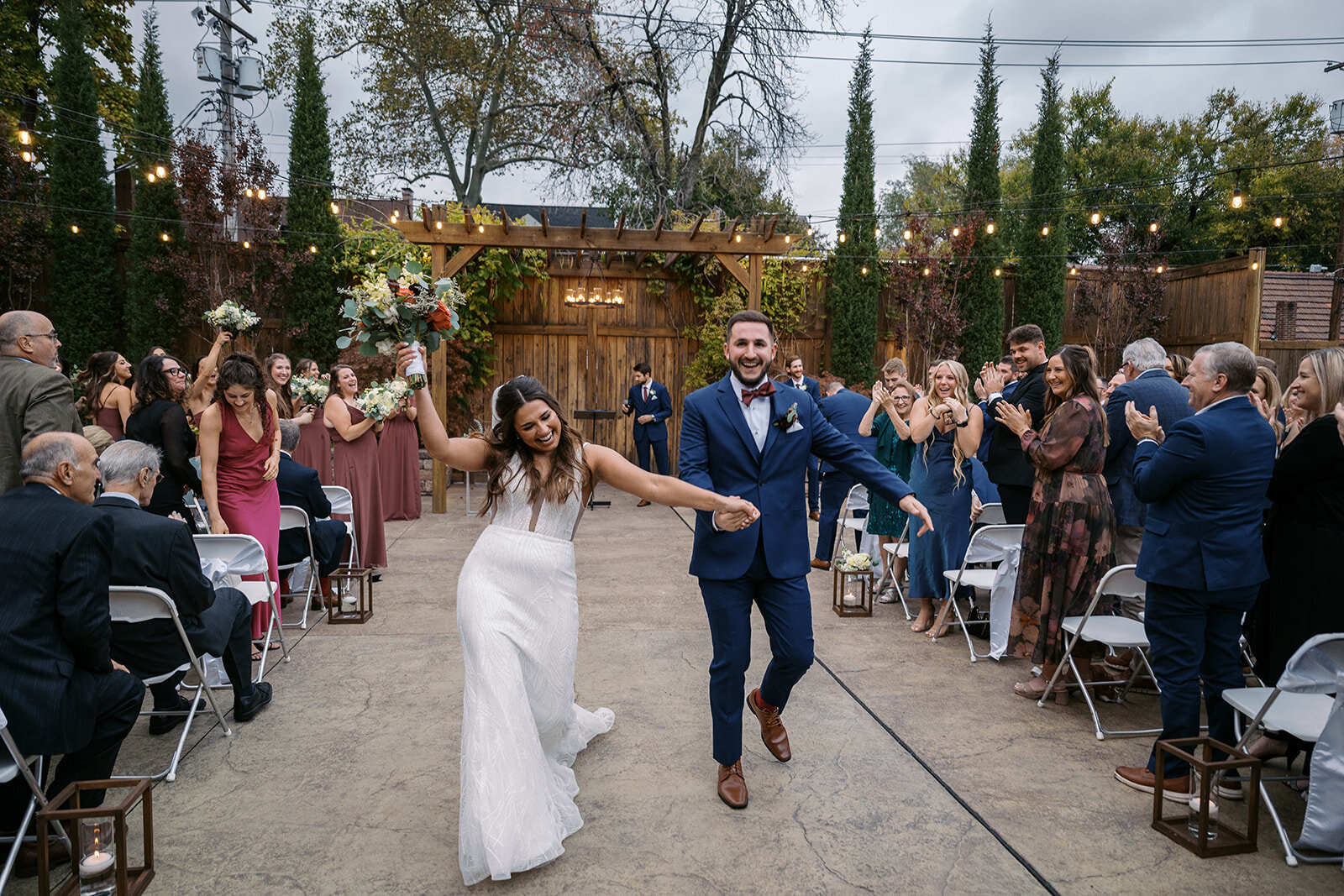 Jordan Grover Photo is a wedding photographer serving St. Louis, Central, and Eastern Missouri as well as travel + destination weddings. Jordan Grover Photo is an editorial and documentary style of photography.