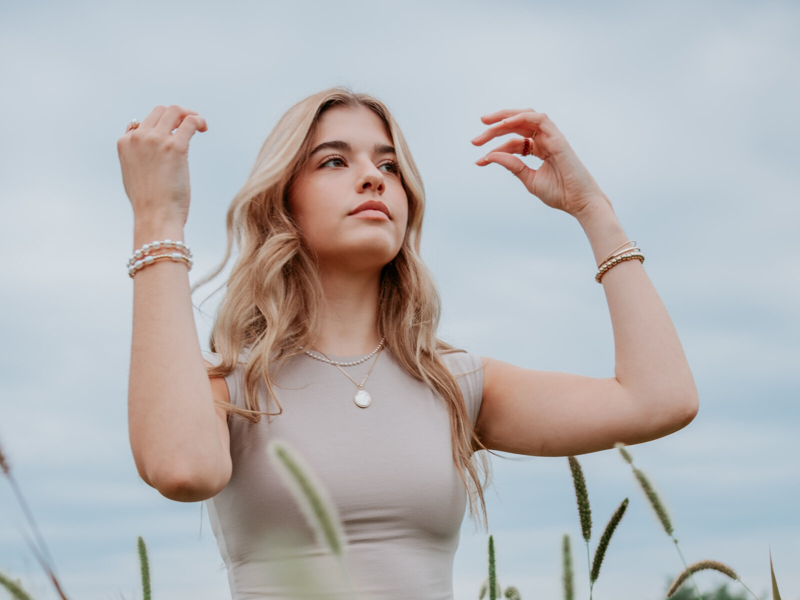 senior-photos-effingham-illinois-city-night-friends-13