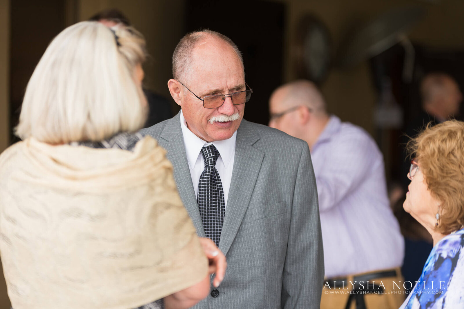 Wedding-at-River-Club-of-Mequon-514