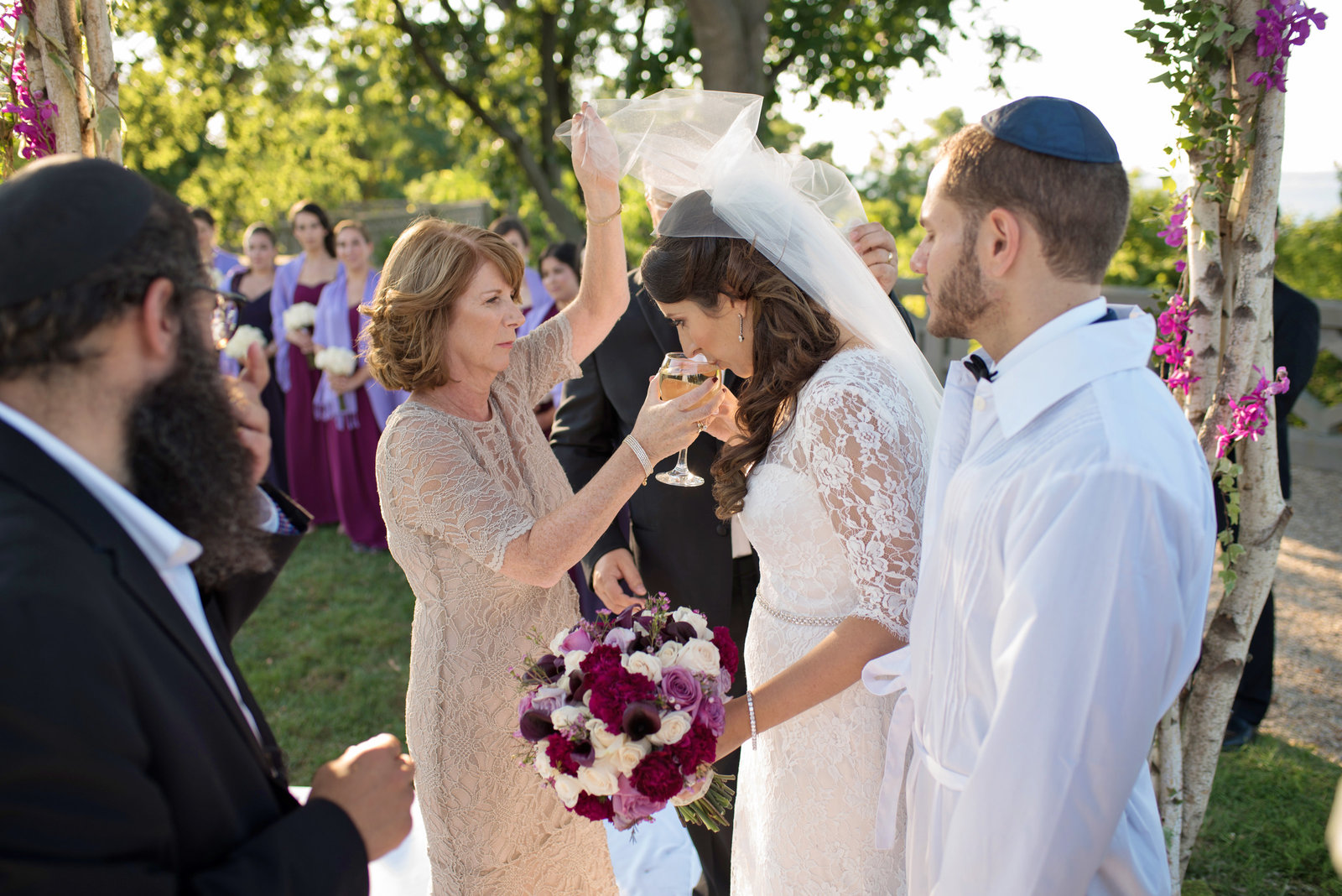 jewish wedding drinking from the cup