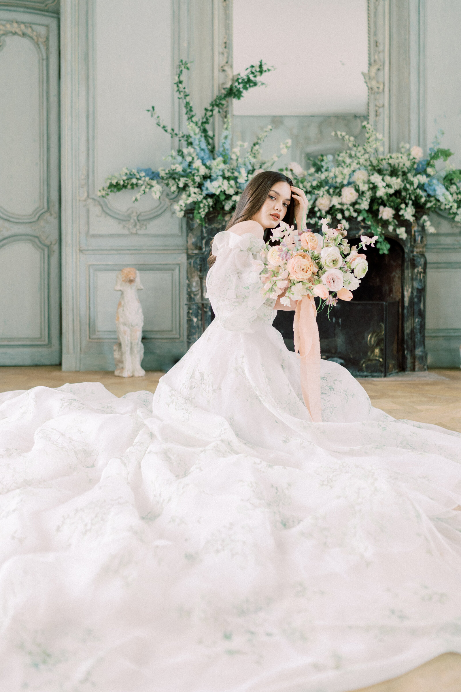 with_grace_and_gold_showit_theme_showit_themes_showit_template_showit_templates_showit_design_showit_designer_best17