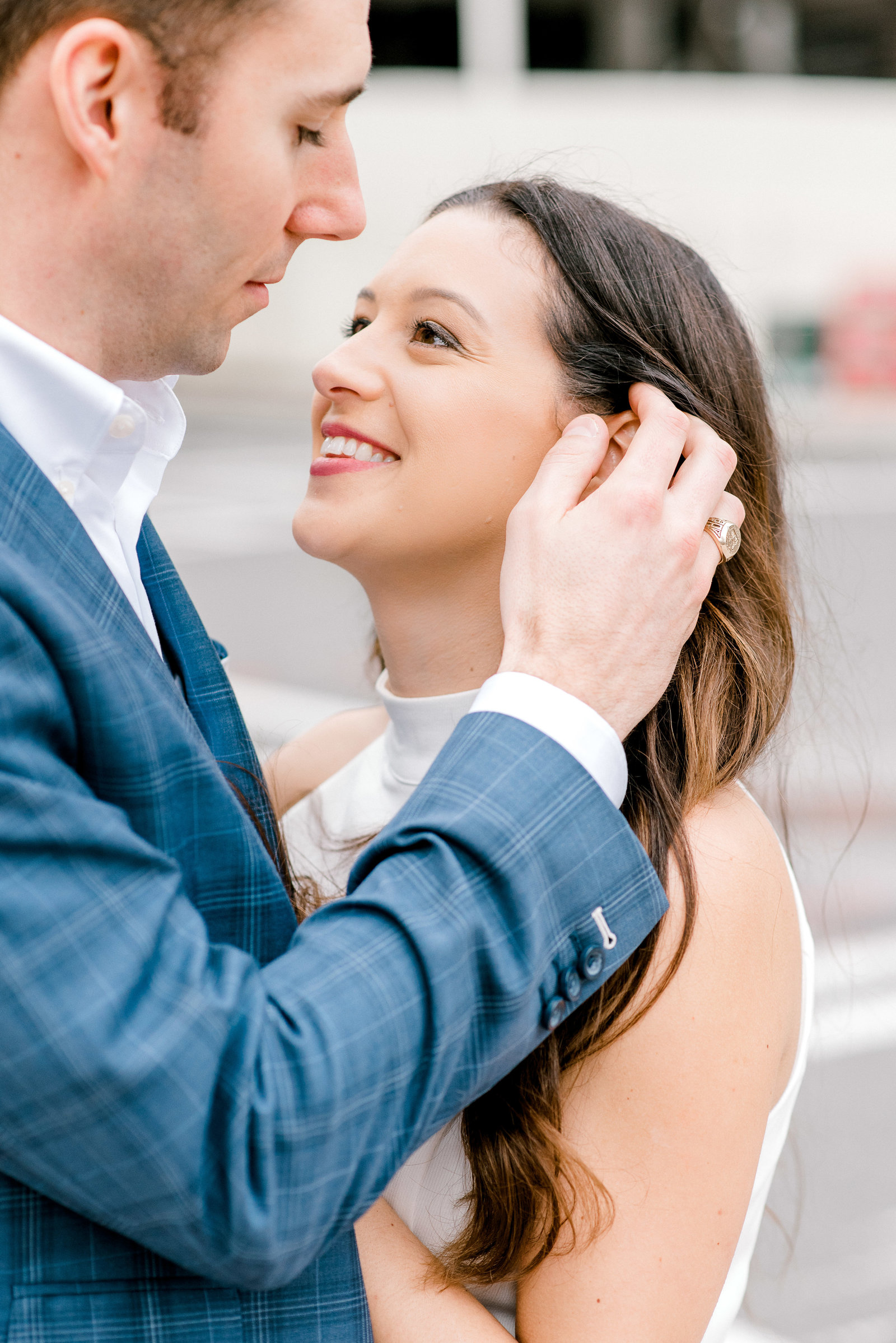 charlotte-engagement-candid-photographer-ballantyne-hotel-uptown-clt-weddings-bride-style-me-pretty-session-wedding-fine-art-bright-and-airy-film-photographer-alyssa-frost-photography-6