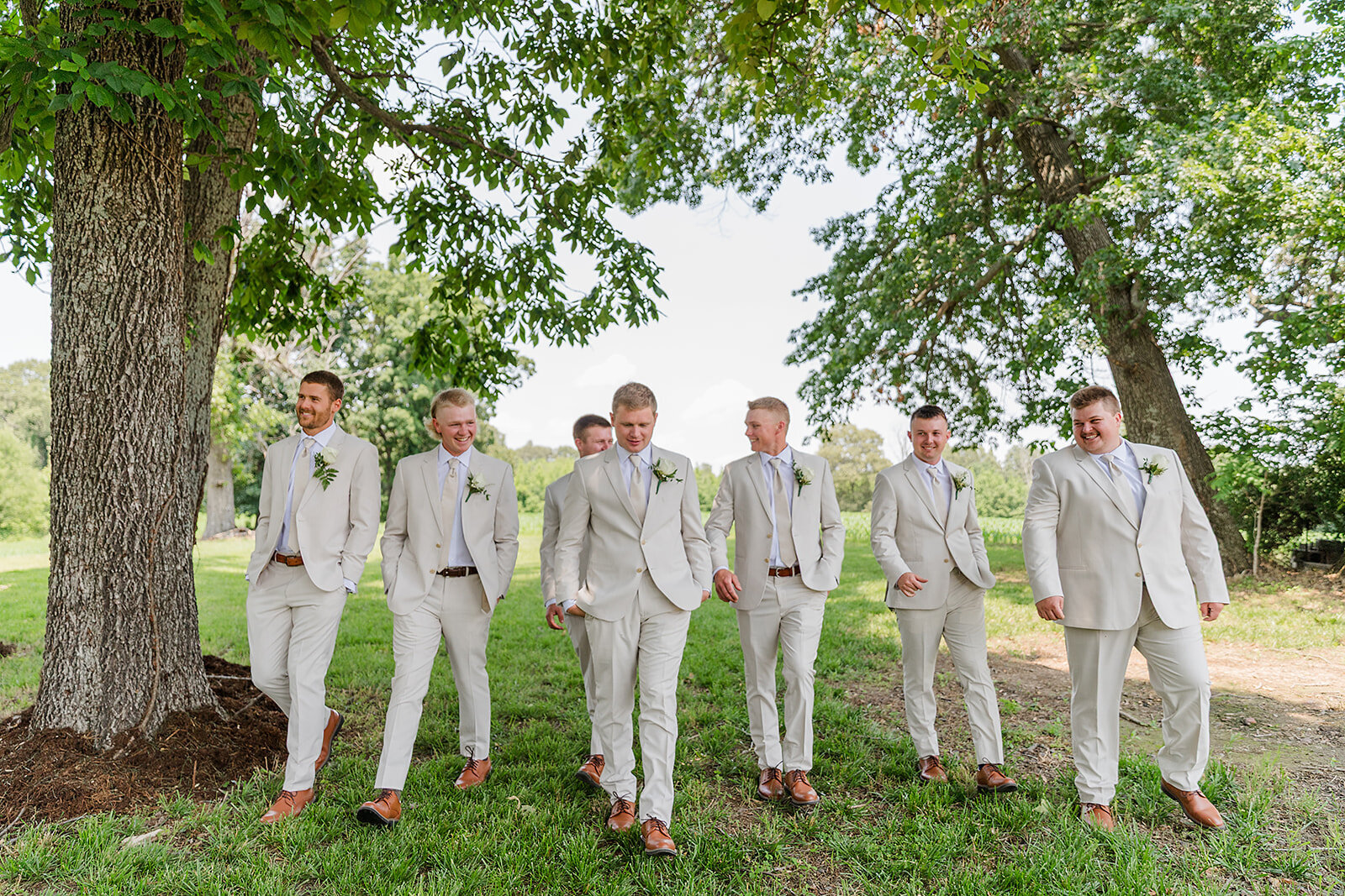 Whitis-Sedalia-Kentucky-Wedding-1286