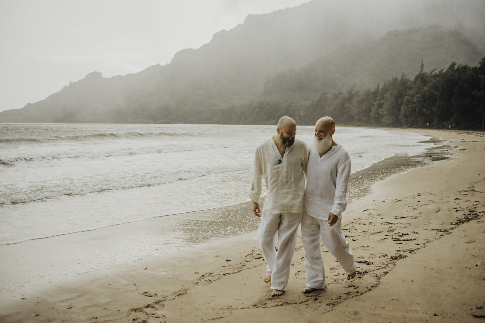 kahana-bay-elopement-2