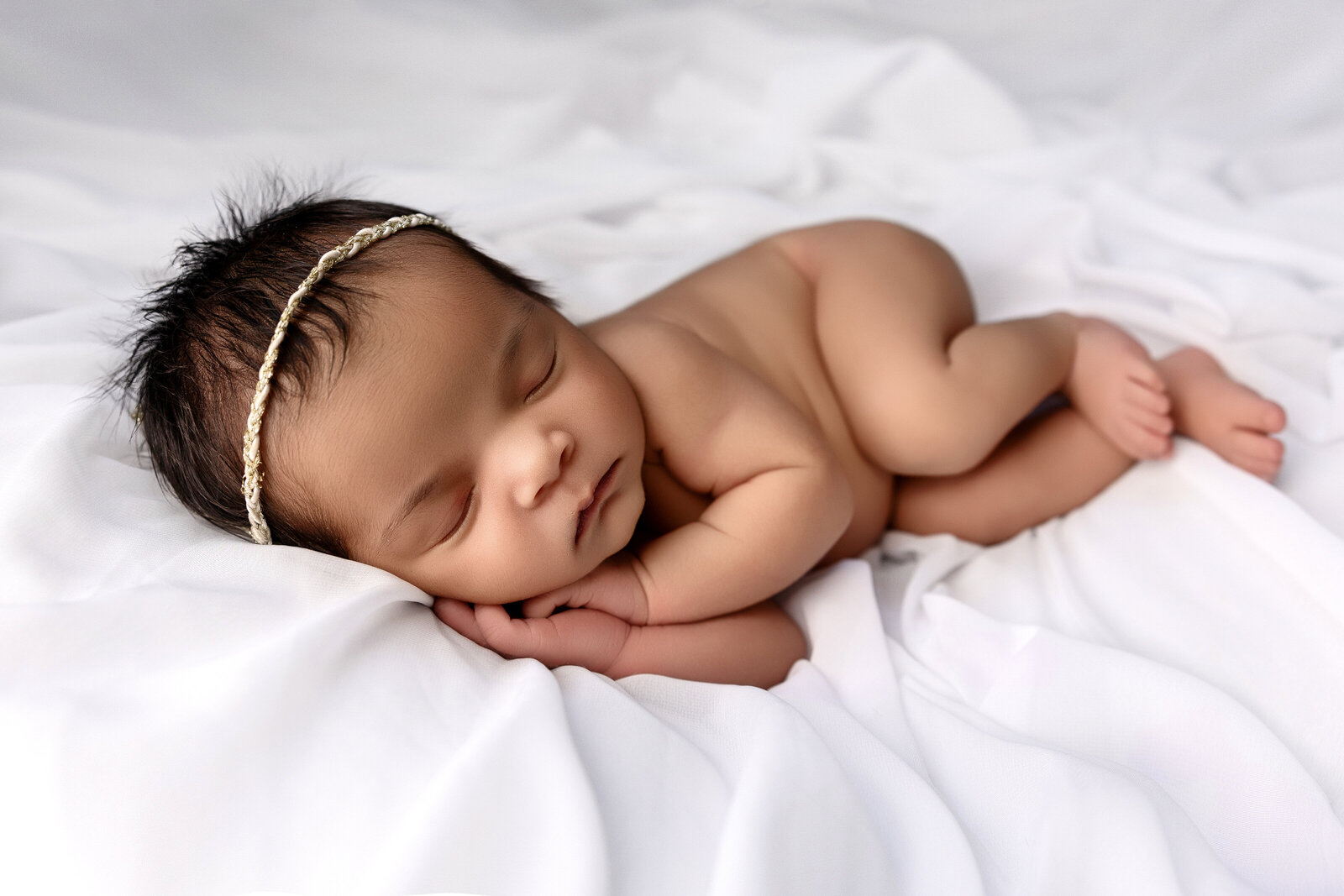 Dixon, Ca Newborn Photographer | Posed Newborn Photography | In-studio newborn photography