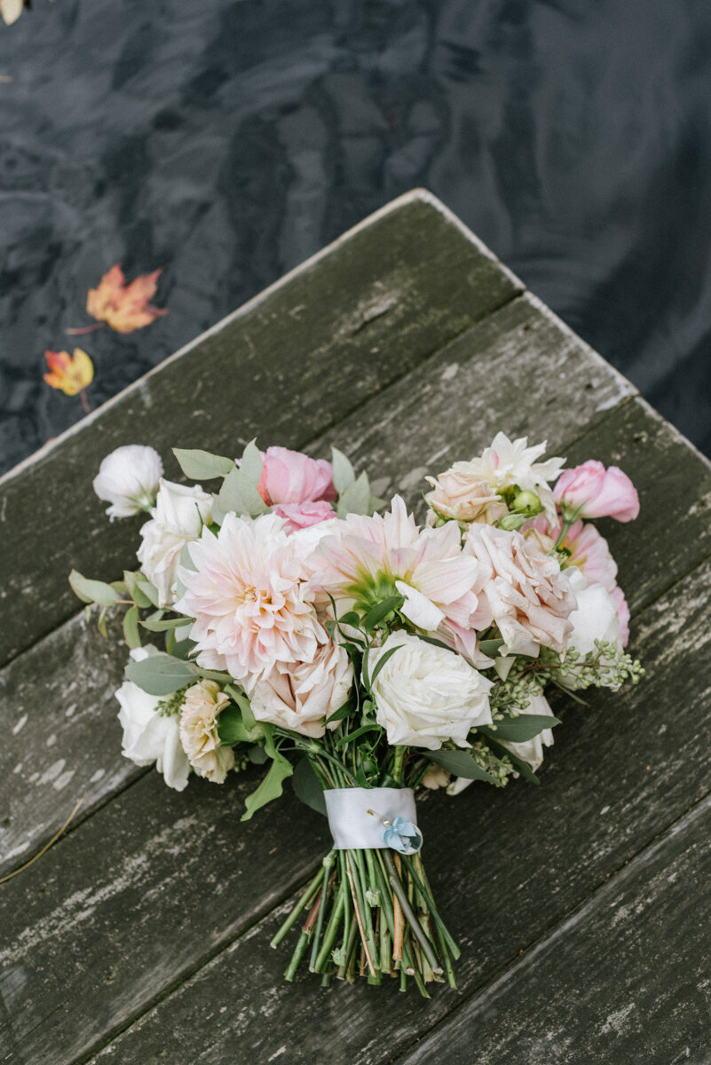 0002-Cedar-Lakes-Estate-fall-wedding