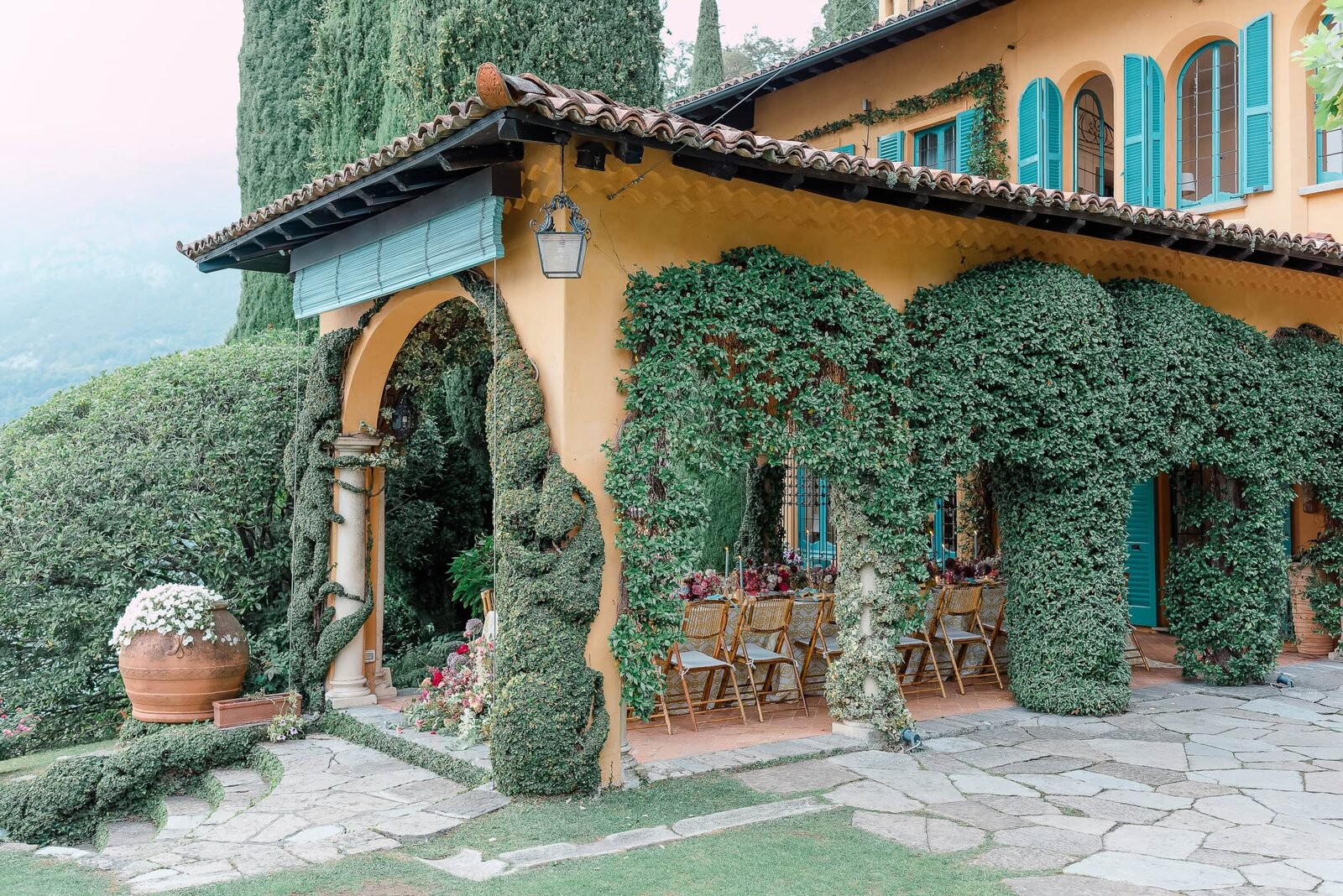 Destination Wedding Photographer Anna Lundgren in Stockholm Wedding in Lake Como at Villa La Cassinella_239