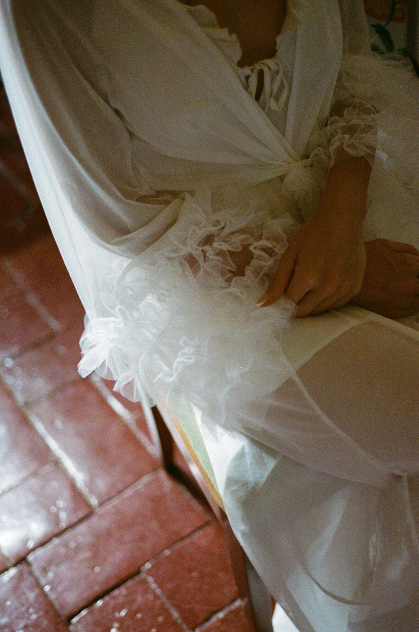 adorlee-weddings-1286-Emily-and-Jake-wedding-analogue