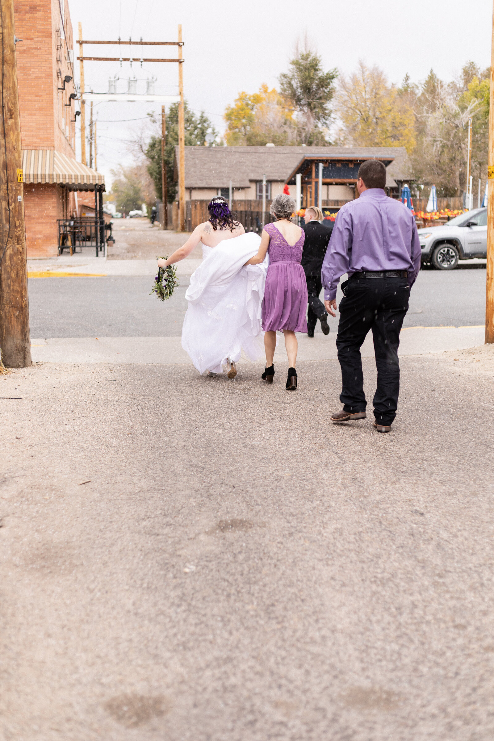 Erin+Matt_WeddingSneakPeekGallery-23