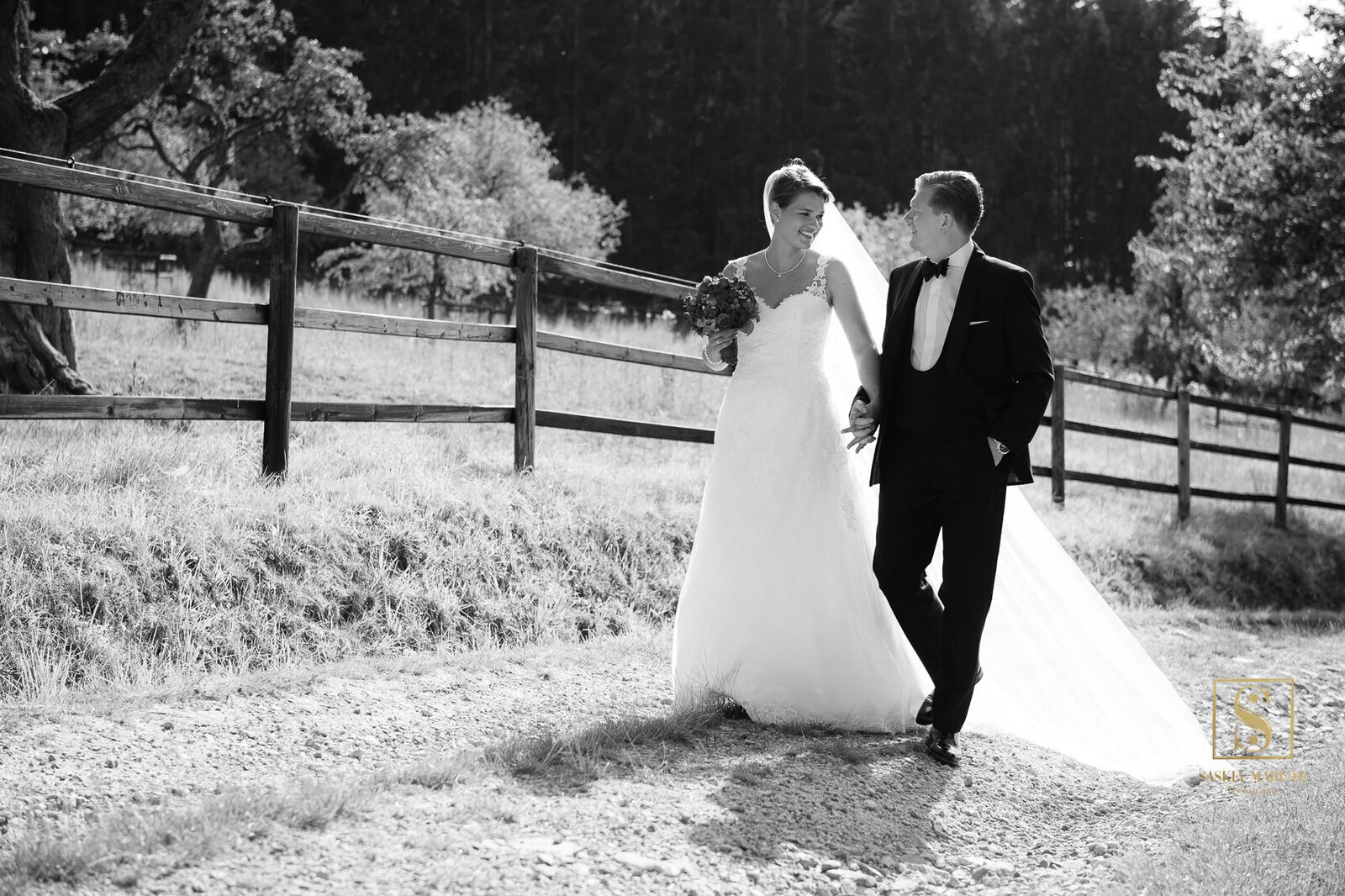 Hofgut Mappen Wedding Couple