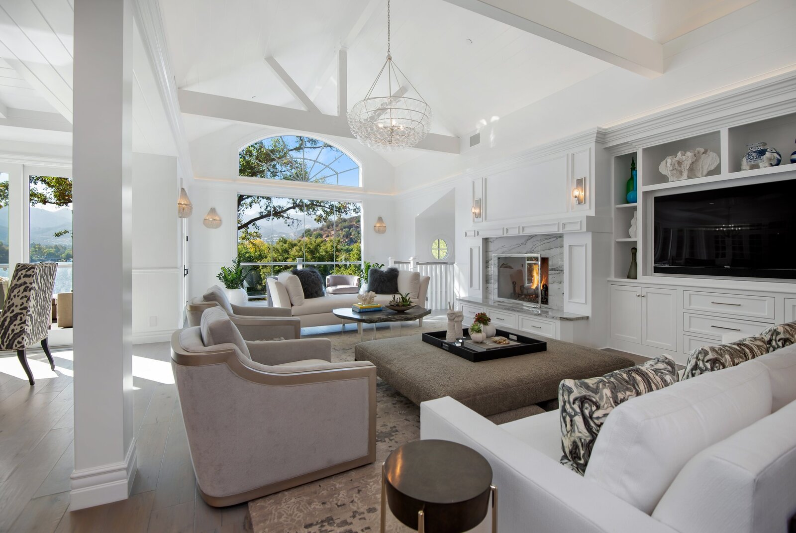 Lake-Sherwood-Interior-Design-1