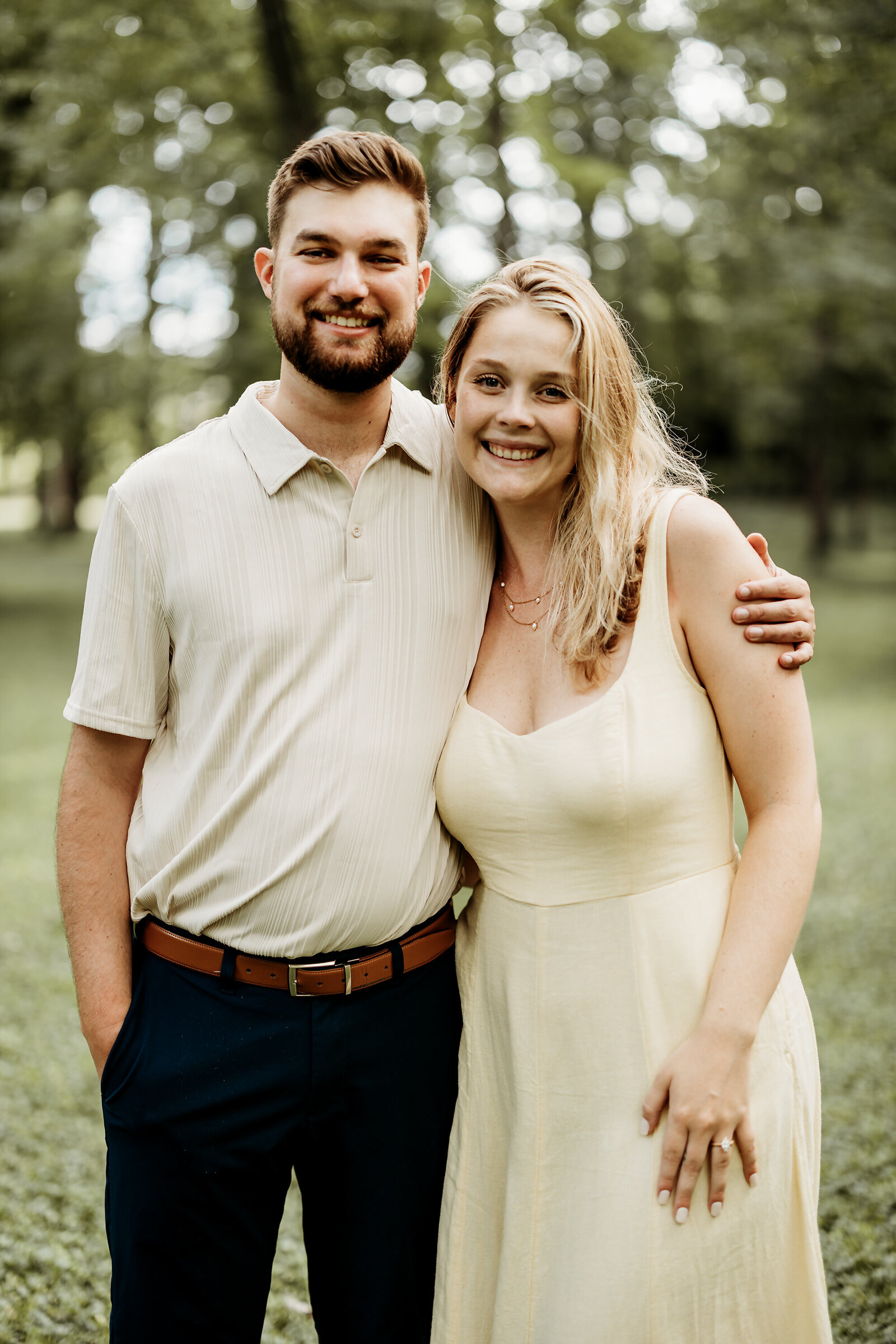 9427-Caleb-Maddie-Engagement-Indianapolis-8x10