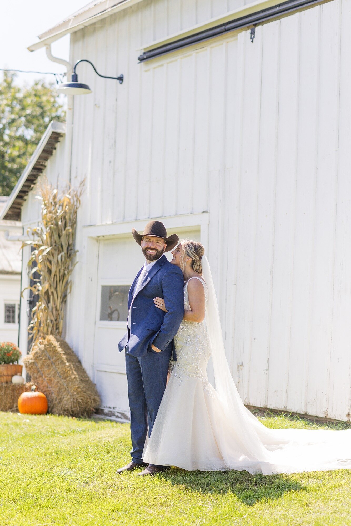 cantrell-ohio-barn-bride-and-groom-7