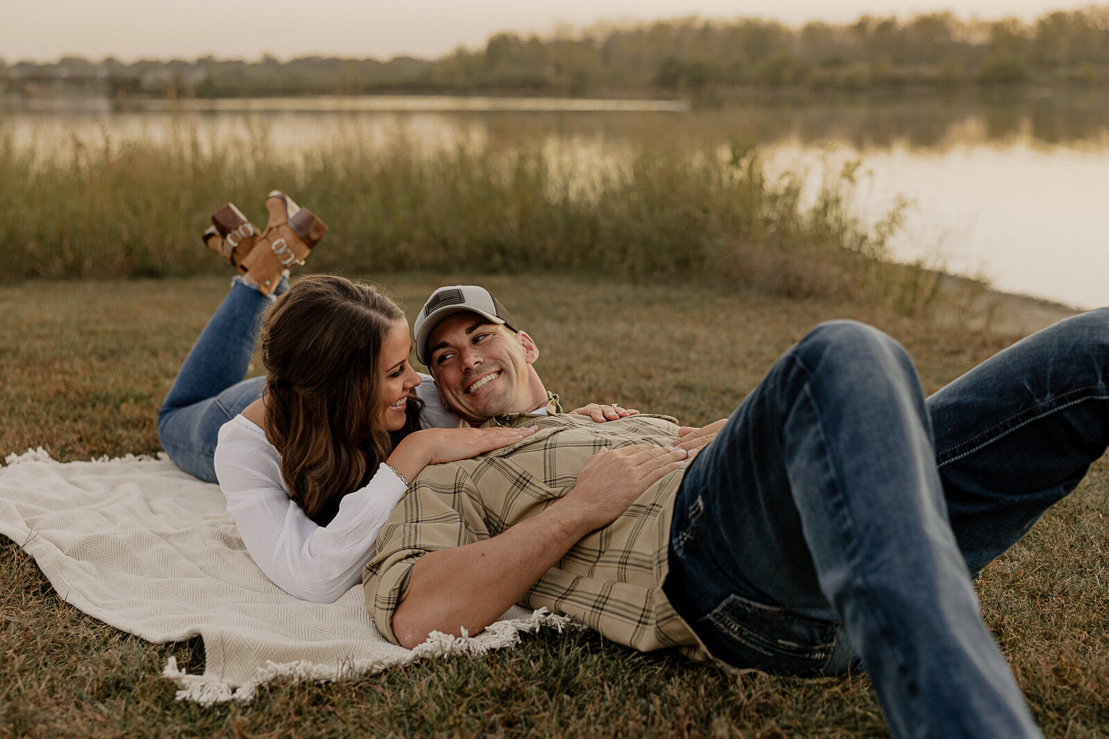 Brooklyn-G-Photography-Iowa-Wedding-couples-photographer-224