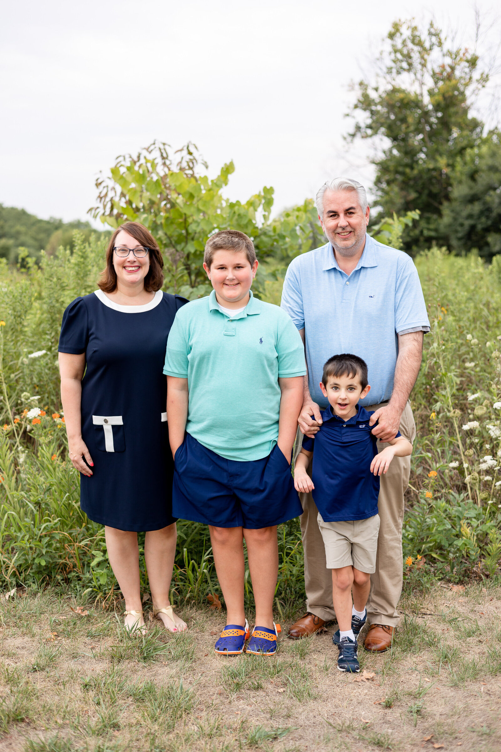 outdoor-family-photography-session-Frankfort-KY-photographer-golden-hour-boys-5