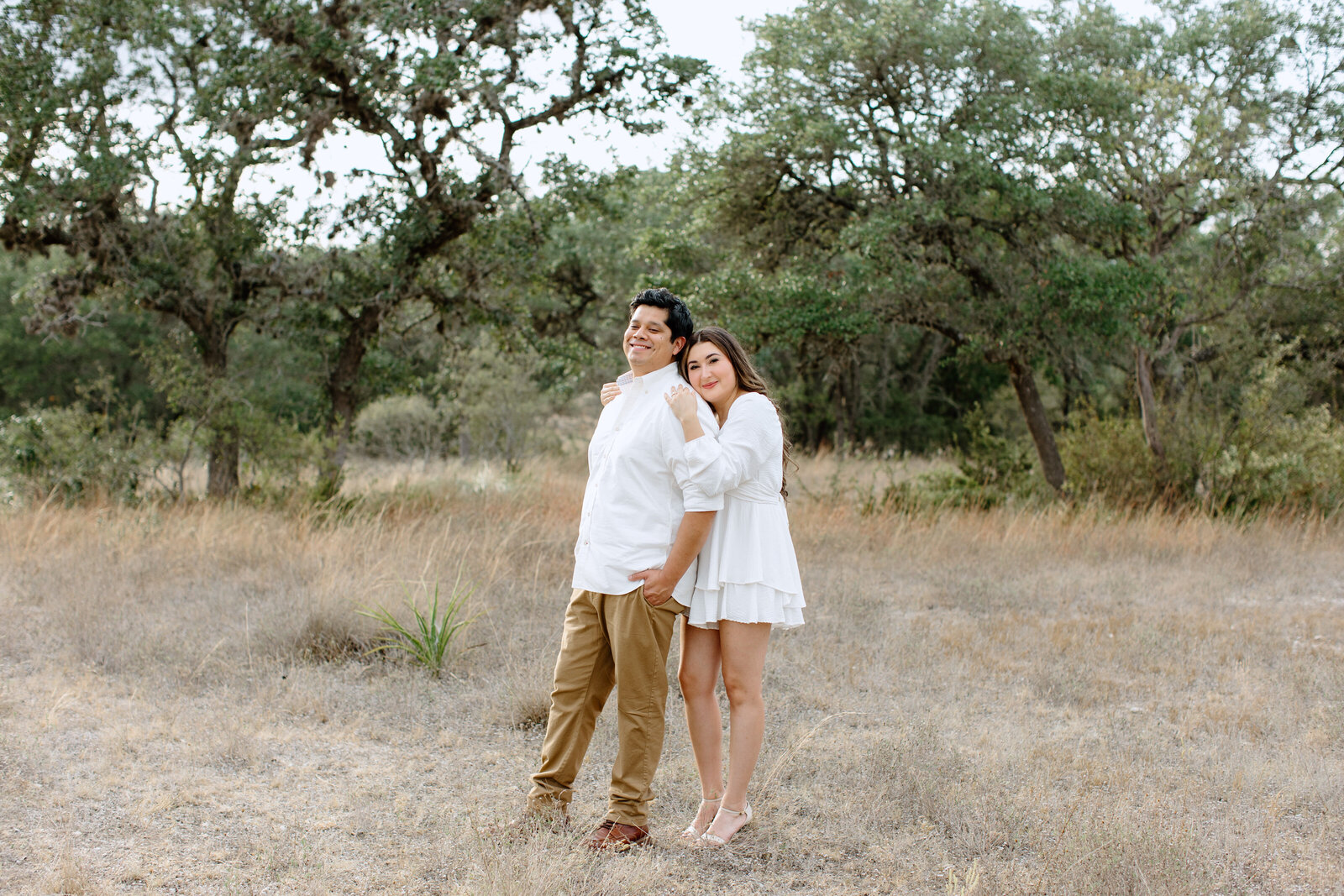 Lindsey&GeorgeEngagementSneaks-6