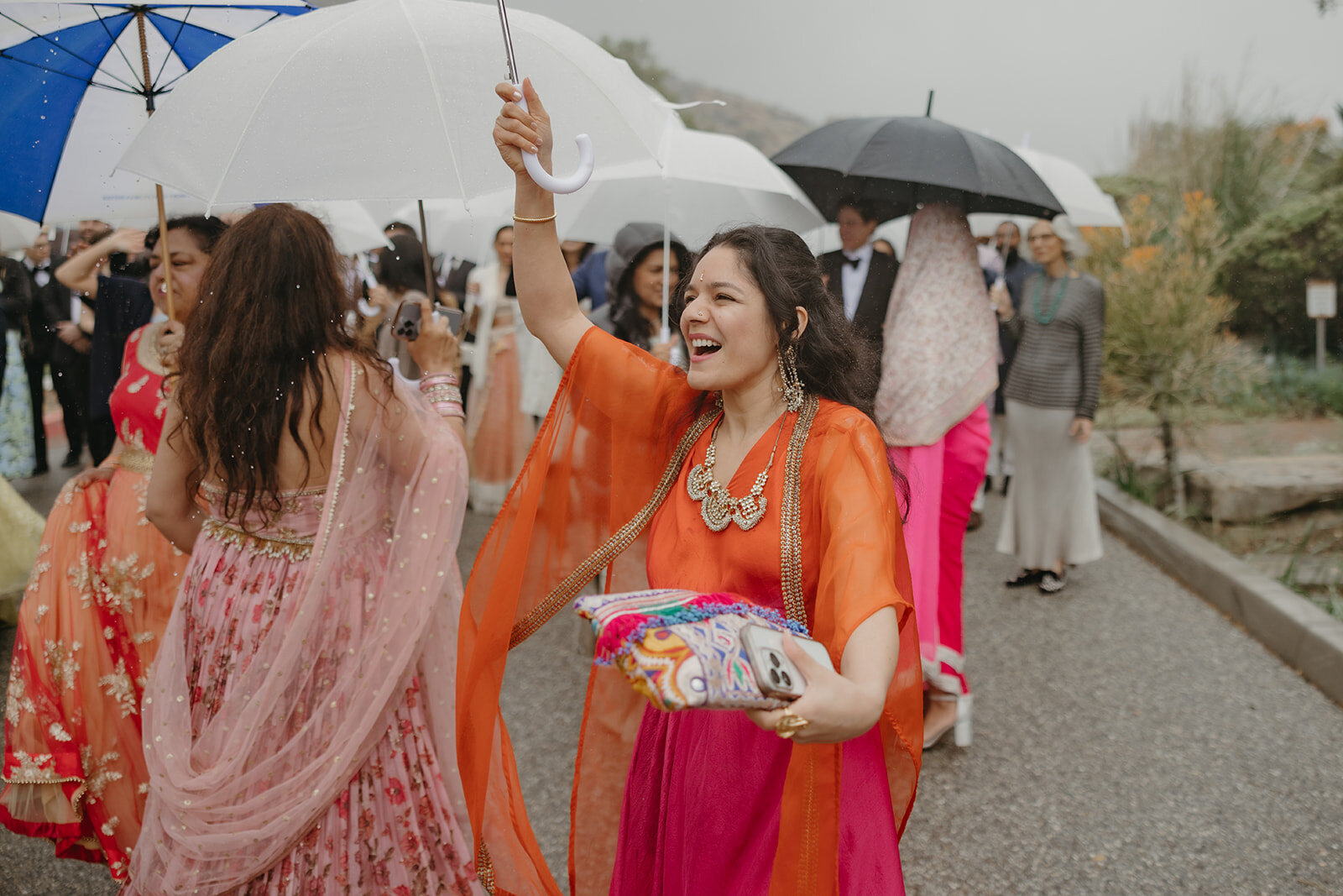 imanleeevents-sandiegoweddingplanner-hummingbirdnestranchwedding-indianweddingplannerLoganColeWedingsPhotographyLoganColeWedingsPhotographyLoganColeWedingsPhotography-234324
