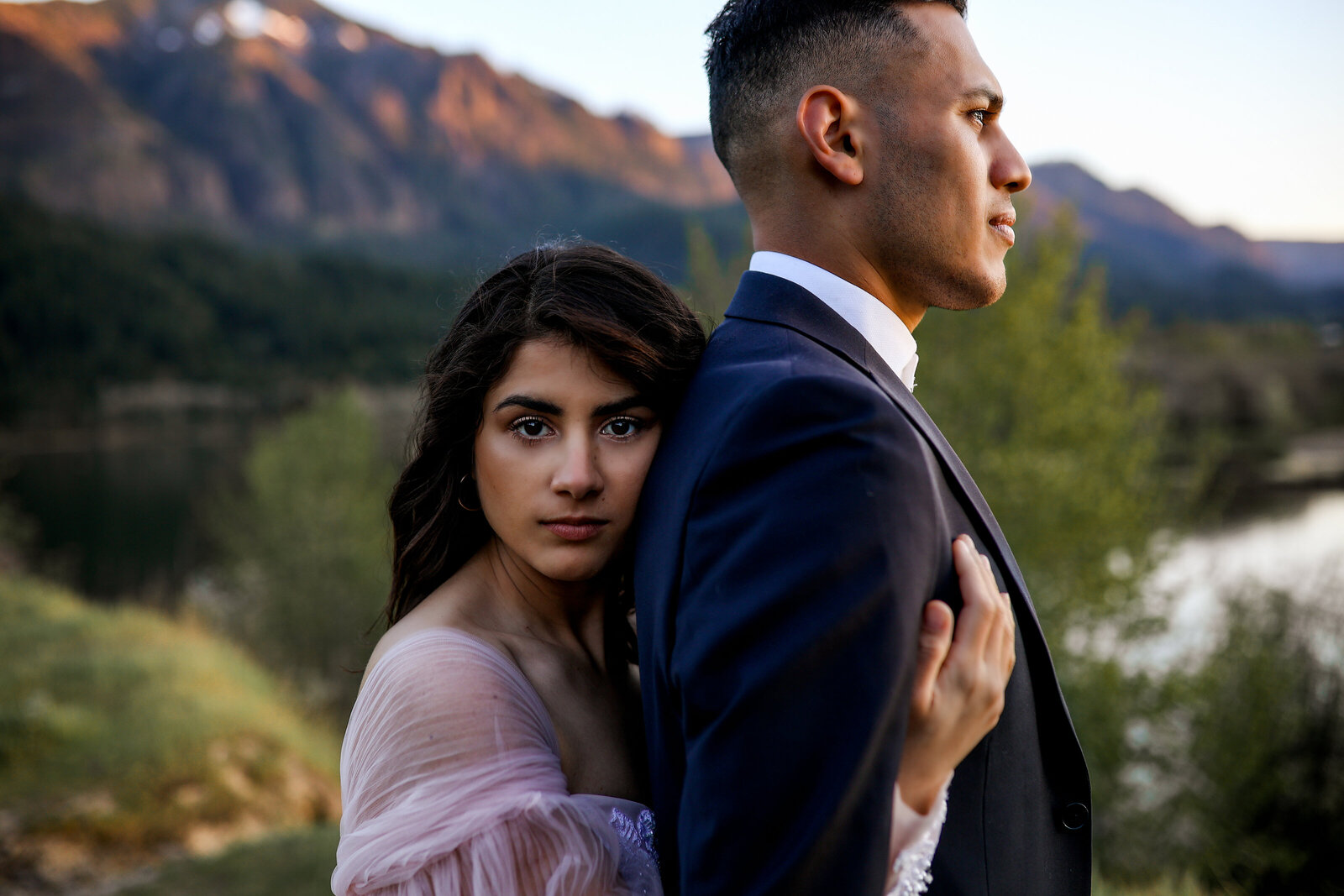 A bold, adventurous couple shoot in the heart of the Pacific Northwest.