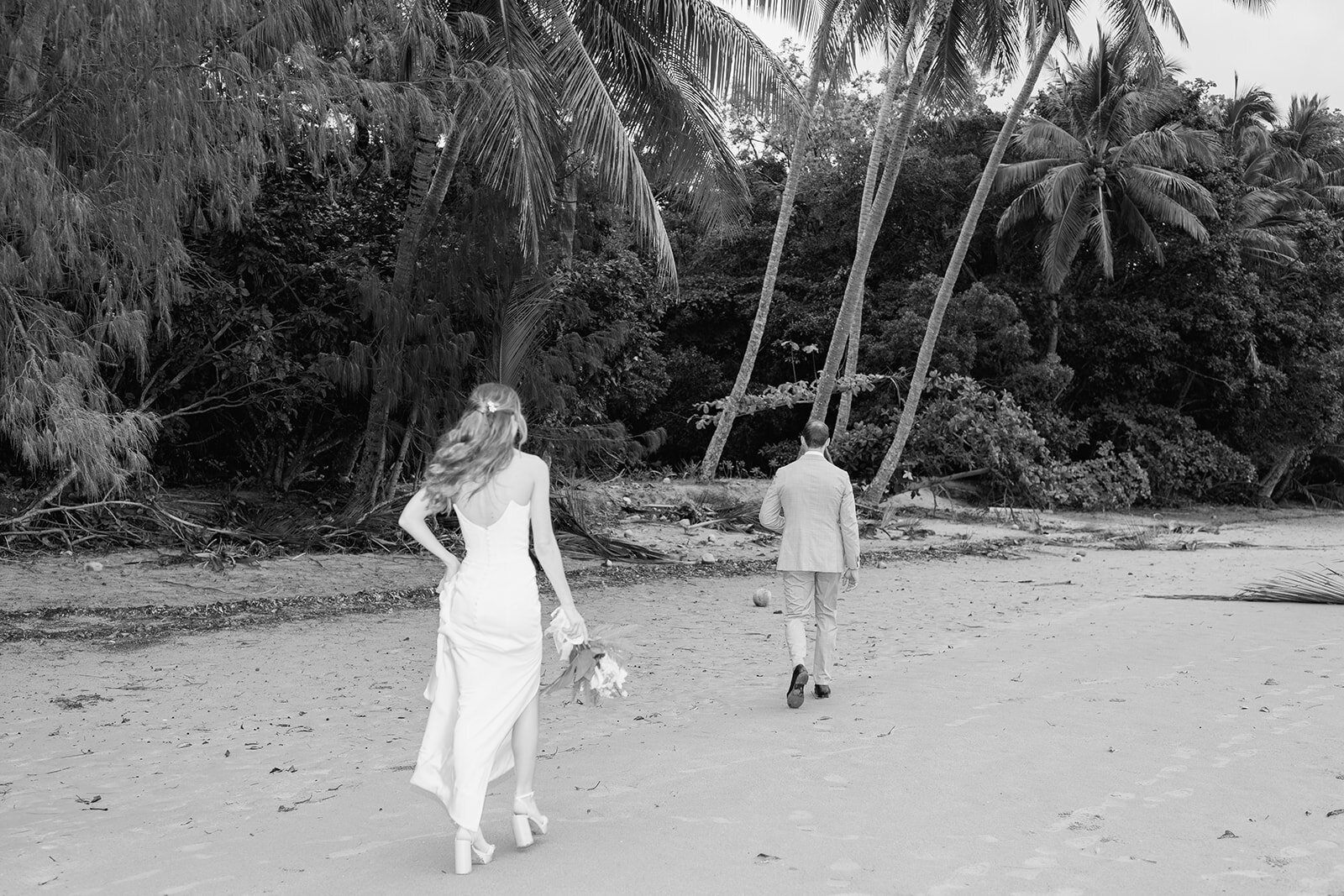 Lia&Travis-Coast&Pines-360