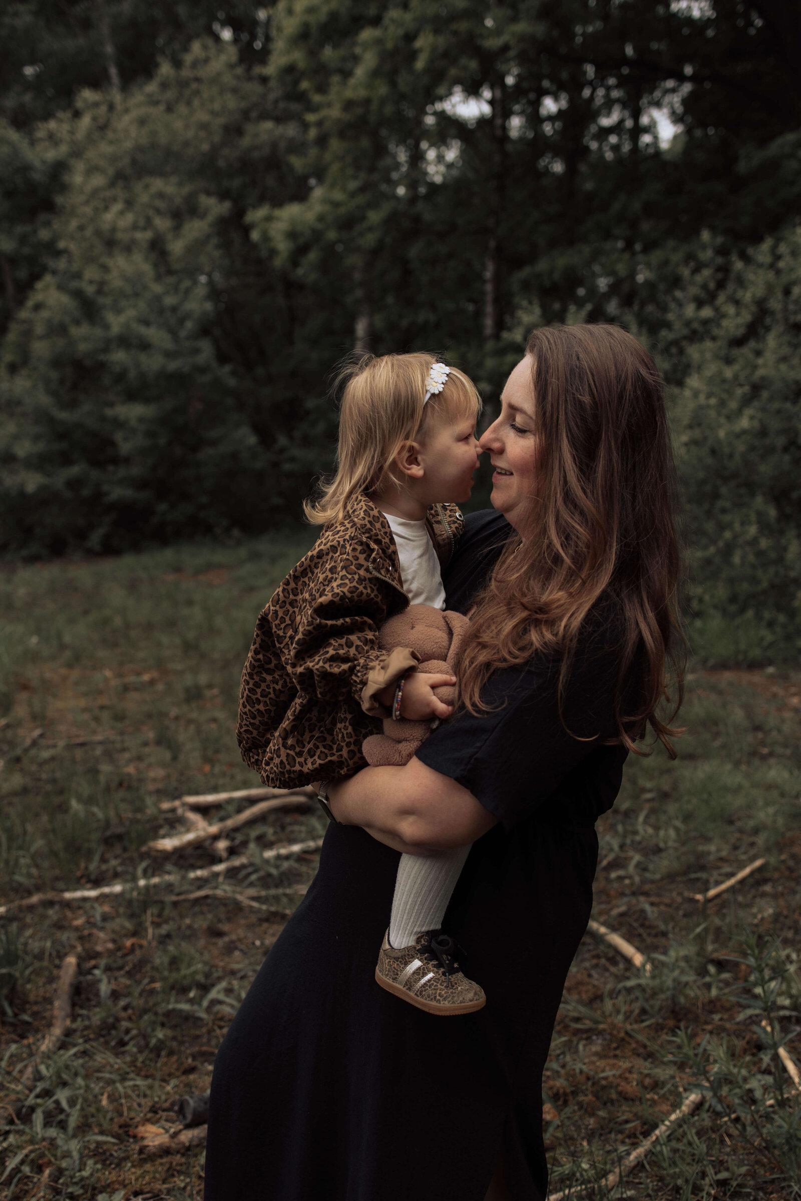 FrederiqueOffermansfotografie_motherhoodminisessies2025384