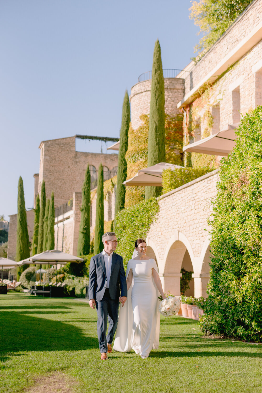 Wedding Officiant in Provence