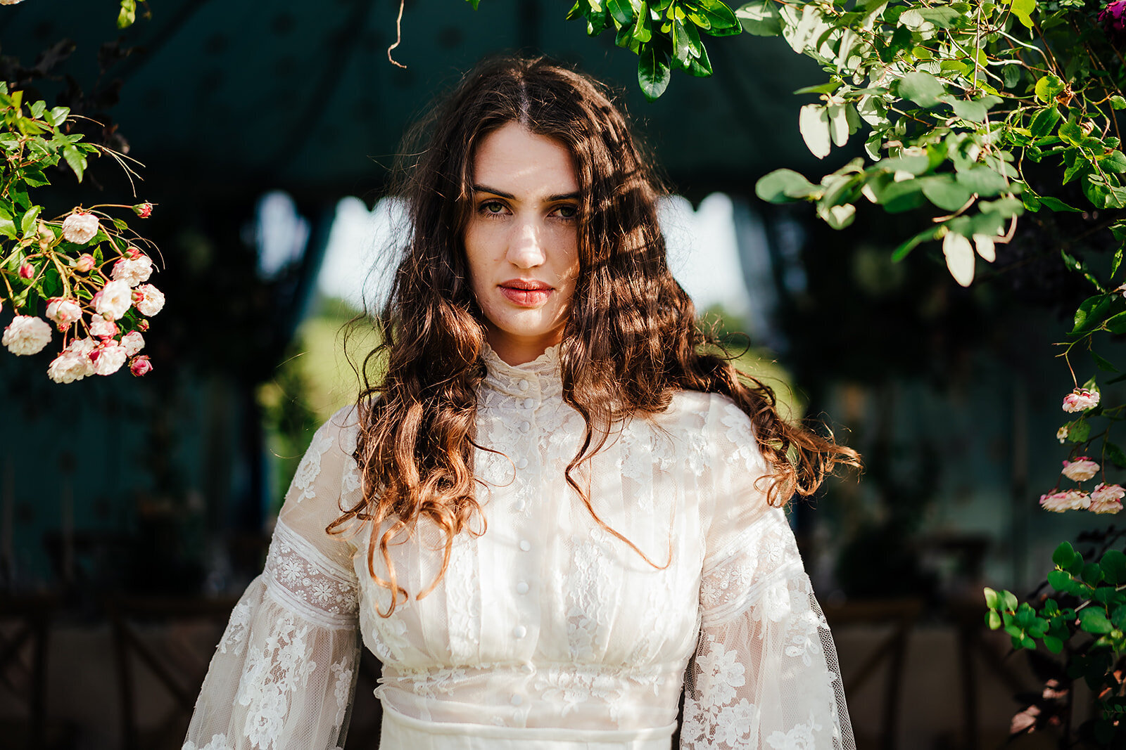 Long-sleeve-lace-wedding-dress-JoanneFlemingDesign-AngelaWardBrownPhoto (12)