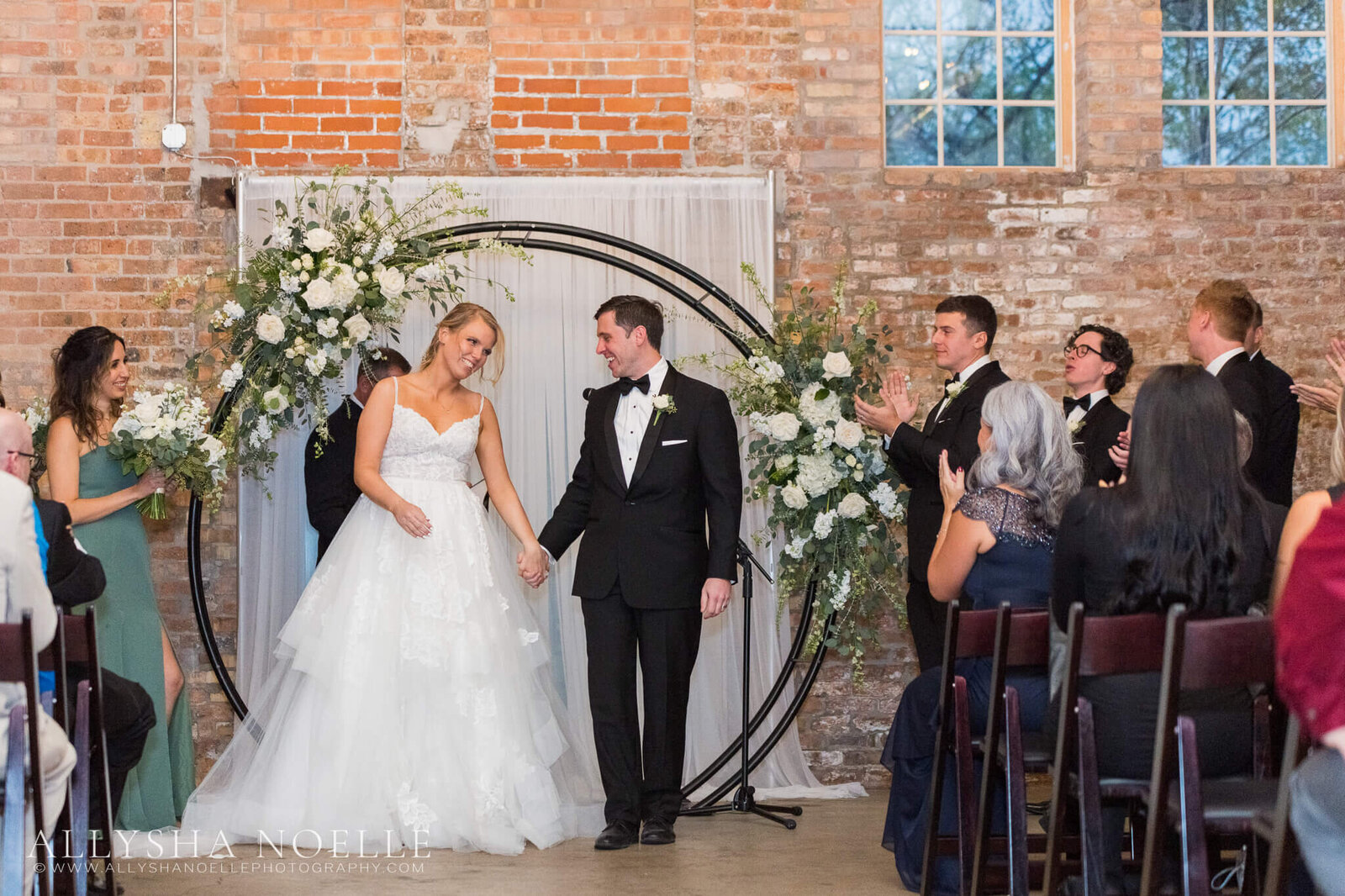 Wedding-at-The-Factory-on-Barclay-in-Milwaukee-0842