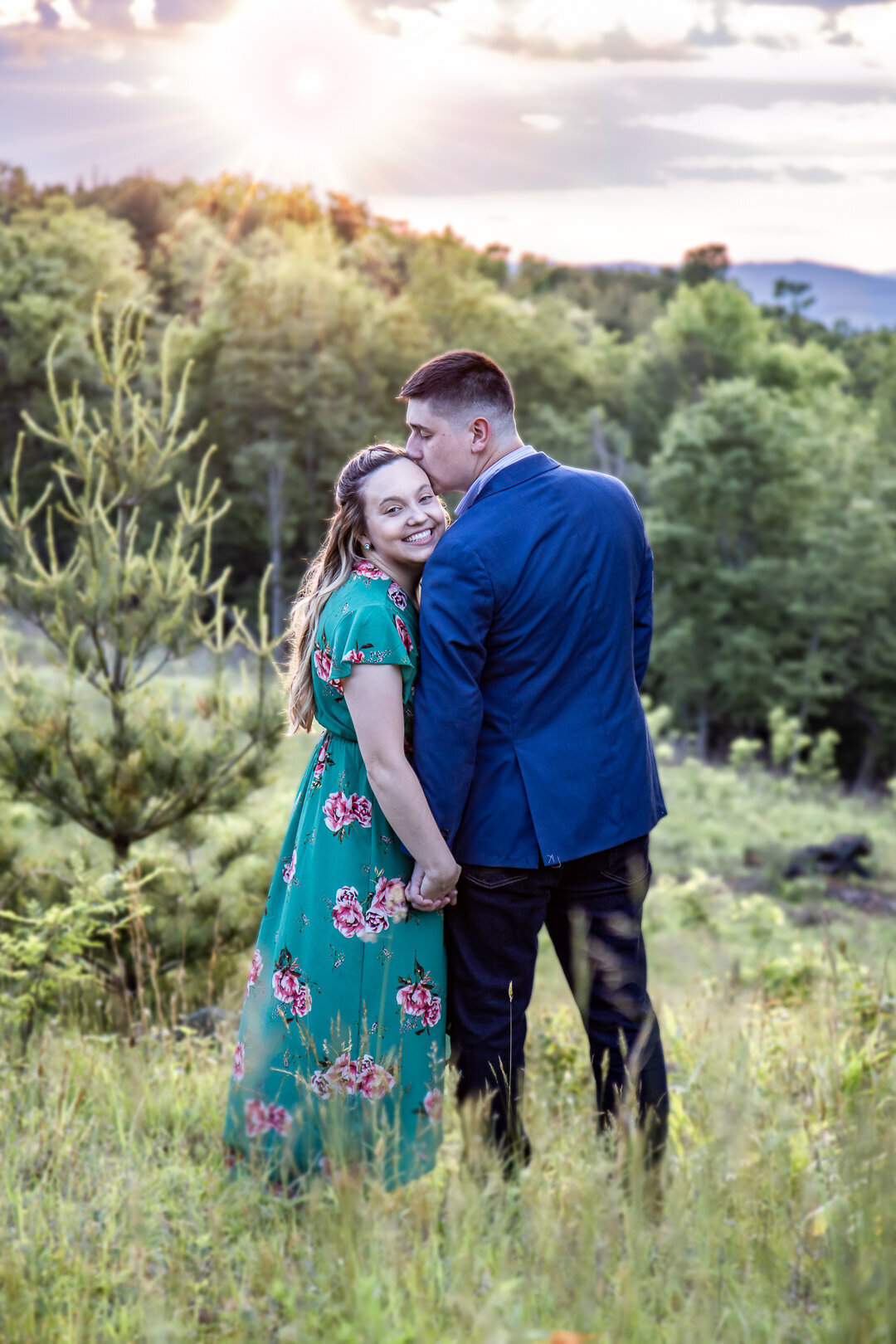 2022Kate-Matthew_engagement-session_soc-media_top-faves-2044-