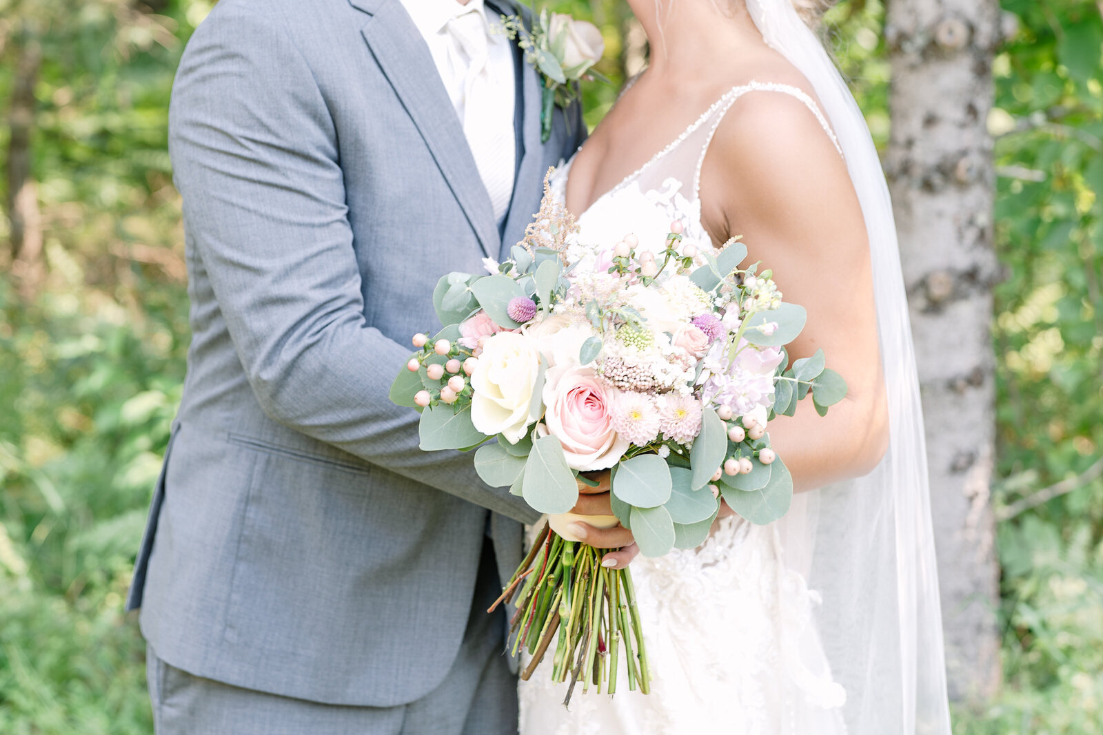 wisconsin wedding flowers