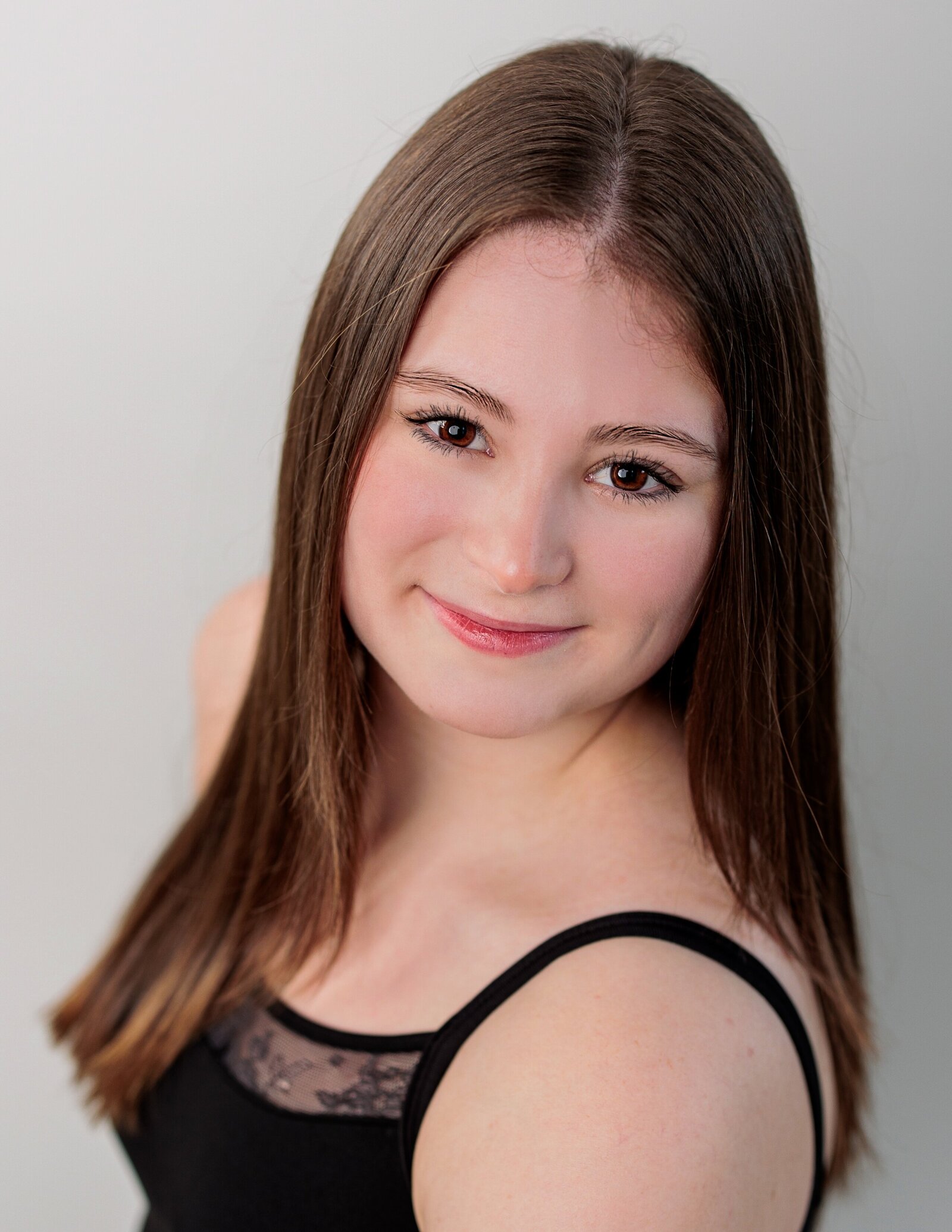 Kayli Sassman Headshots-0131