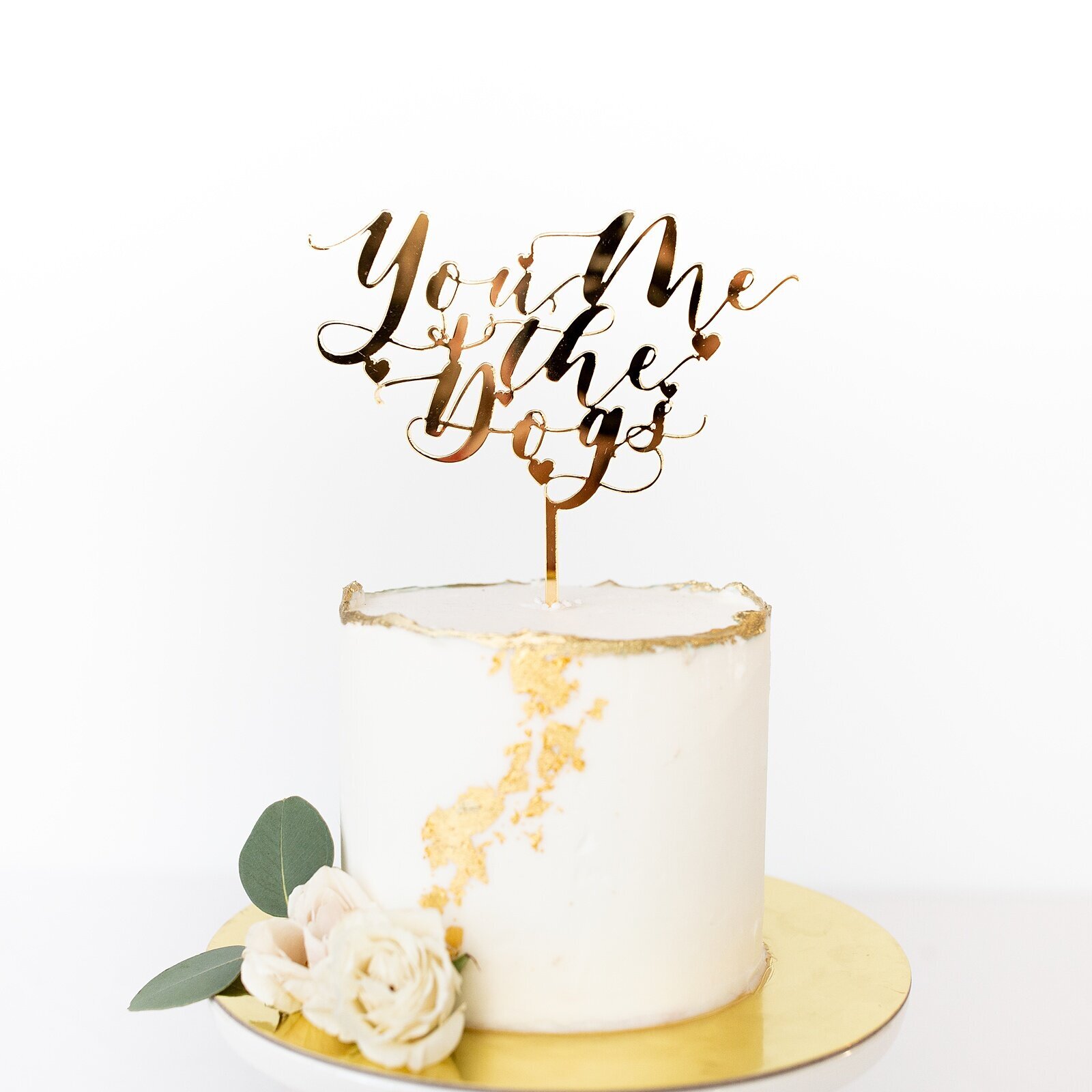 DOTELLSTATIONERYANDDESIGNS-CakeToppers-CasieMariePhotography-1