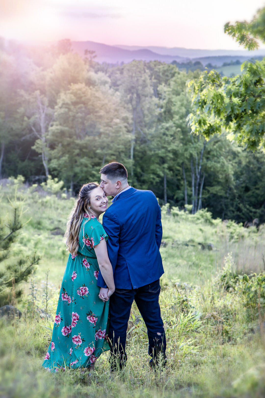 2022Kate-Matthew_engagement-session_soc-media_top-faves-2041-