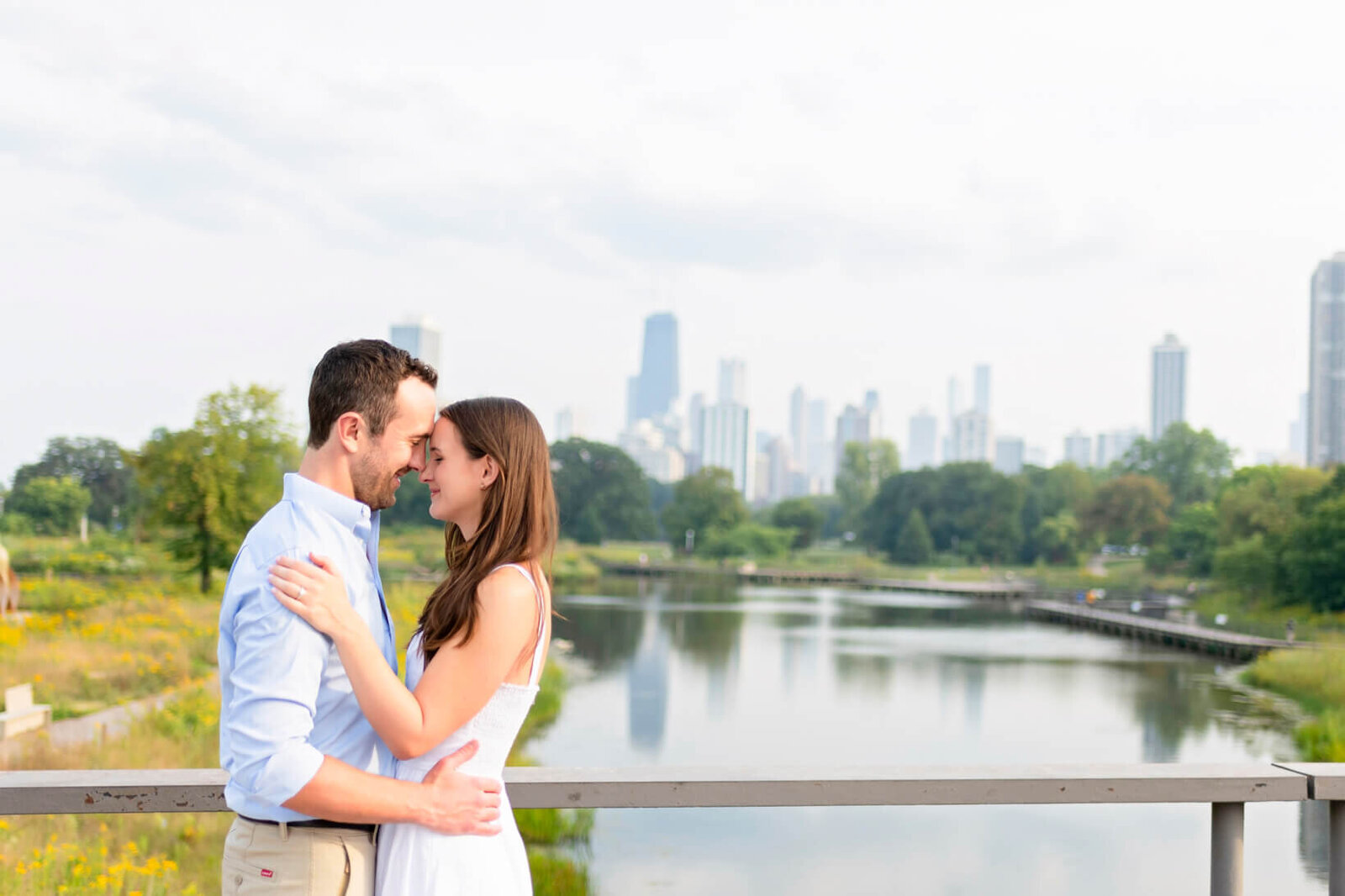 Downtown-Chicago-Engagement-Photos-53