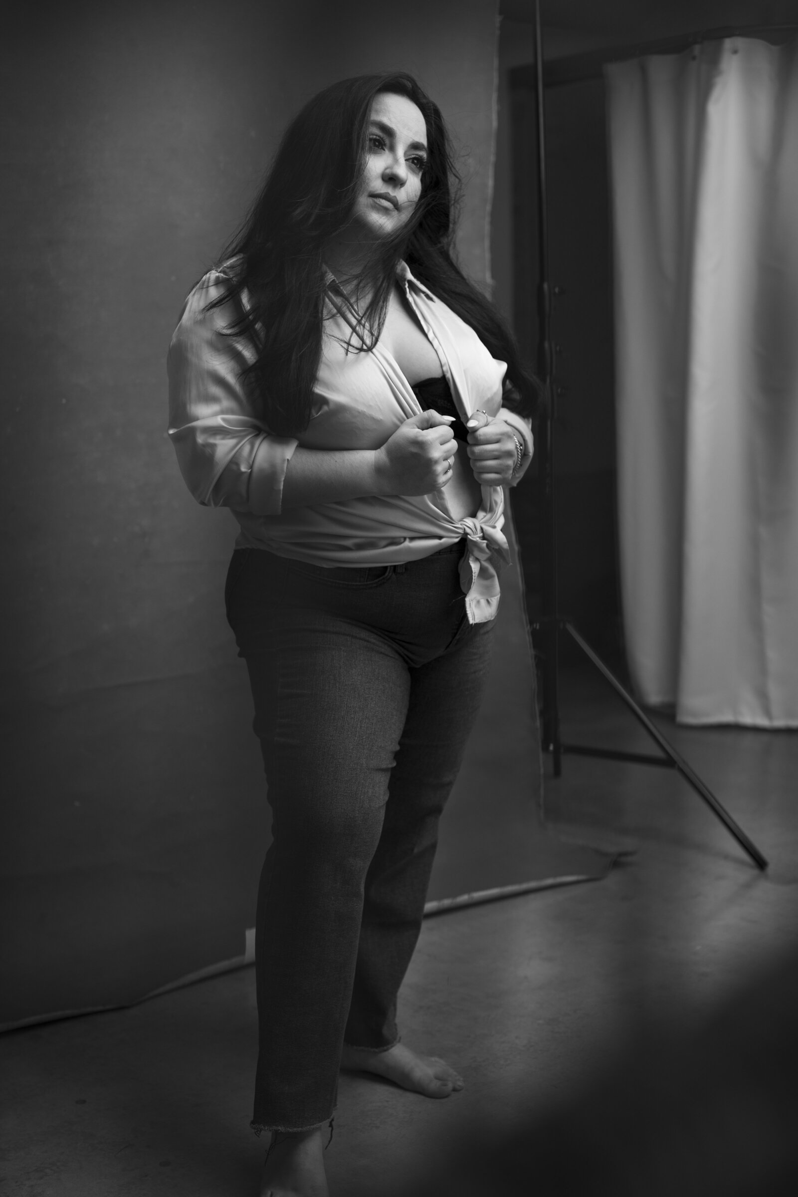 black-and-white-photographer-studio-portrait-session