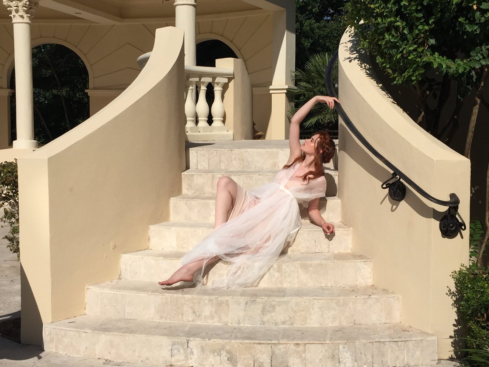 Editorial-fashion-model-laying-stairs