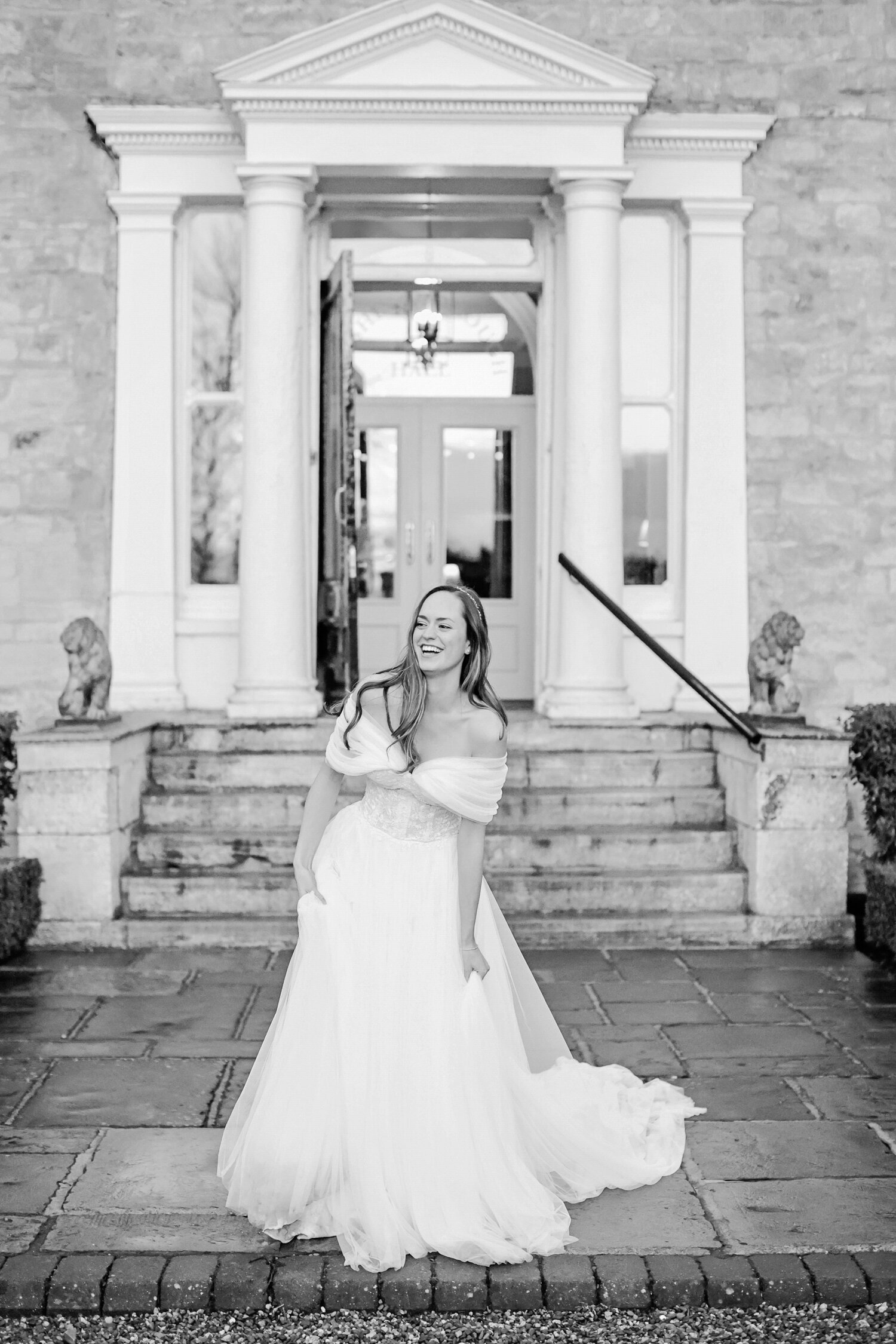 bride-dancing