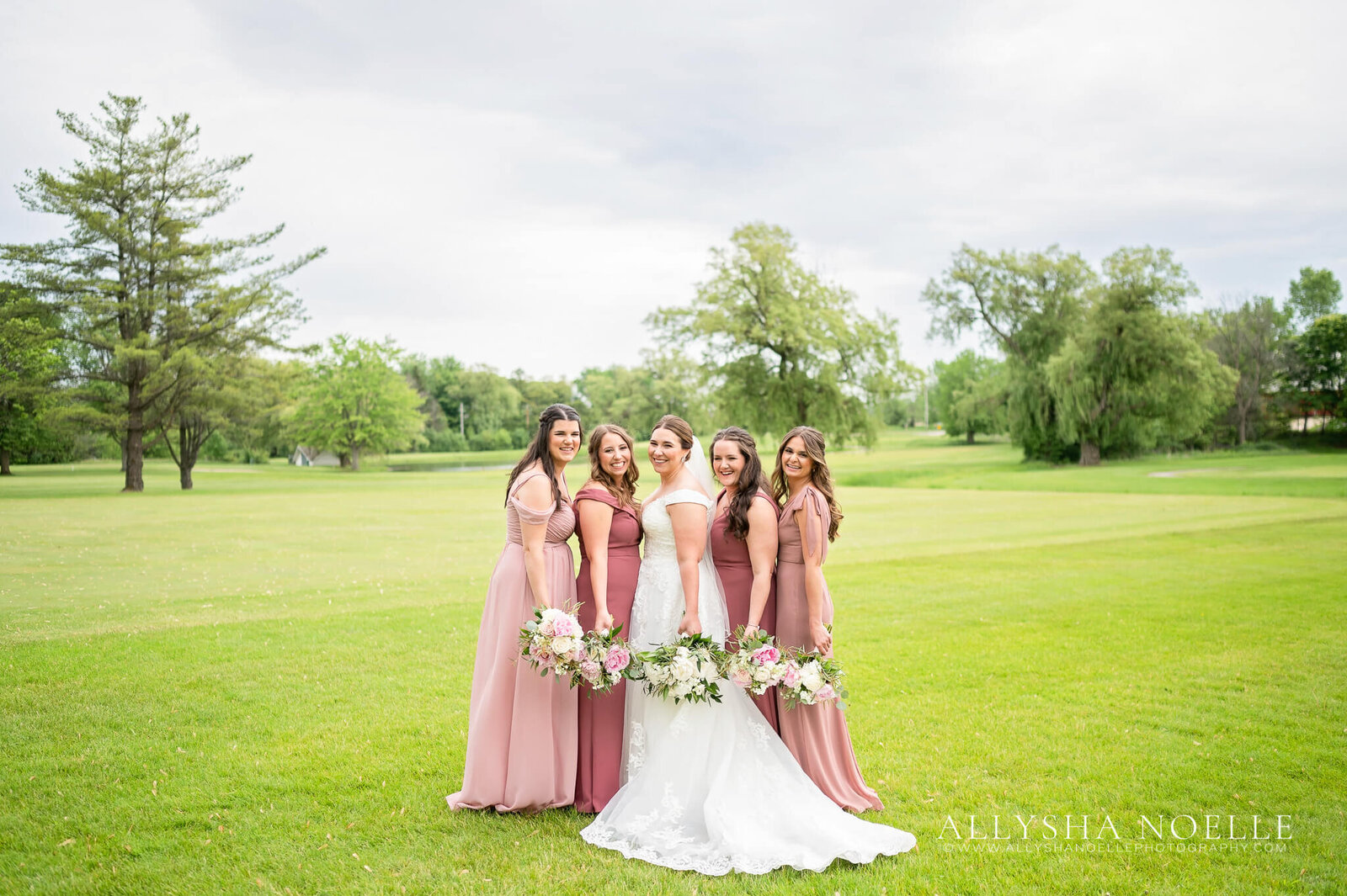 Wedding-at-River-Club-of-Mequon-192