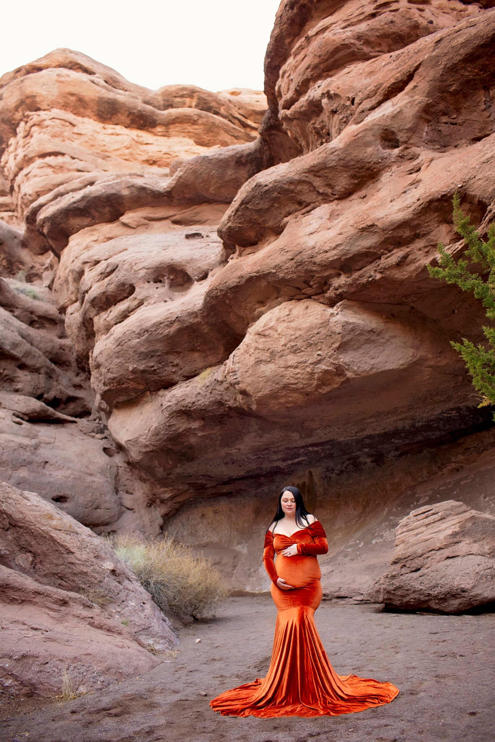 ABQ-canyon-maternity-session-orange-velvet-dress