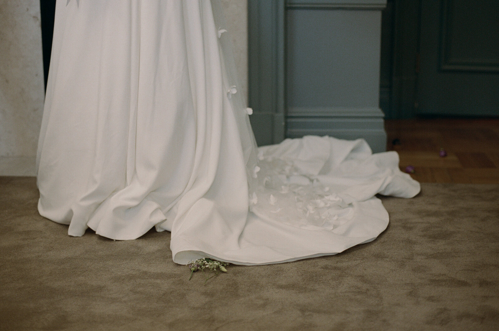 editorial wedding photographer london--542