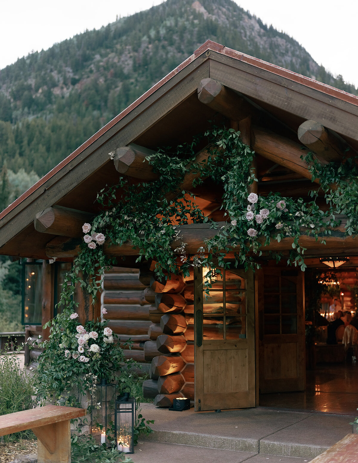 Pine Creek Cookhouse Wedding Aspen Colorado-Wedding Gallery-Carrie King Photographer-1667