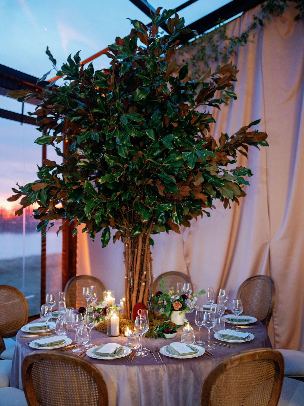 147_Kate Campbell Floral Whitehall Manor tented Winter wedding by Anna and Mateo photo Reception