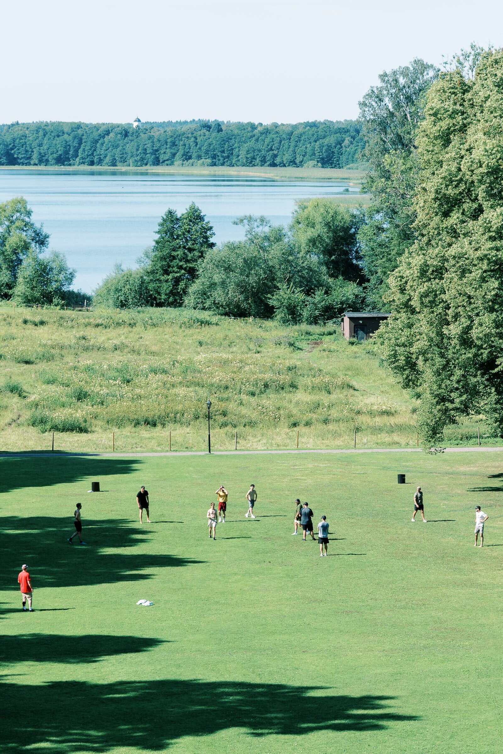 Destination Wedding Photographer Anna Lundgren in Stockholm Swedish American wedding at Ranas Slott in Roslagen Stockholm Sweden_098