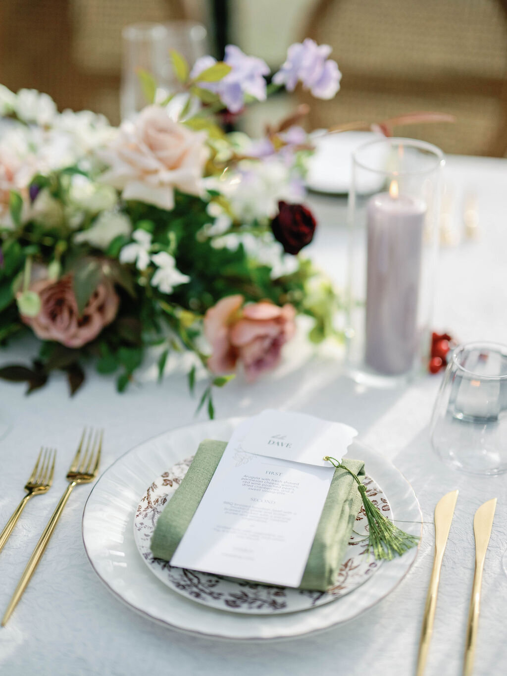 123_Kate Campbell Floral Whitehall Manor tented Winter wedding by Anna and Mateo photo Reception