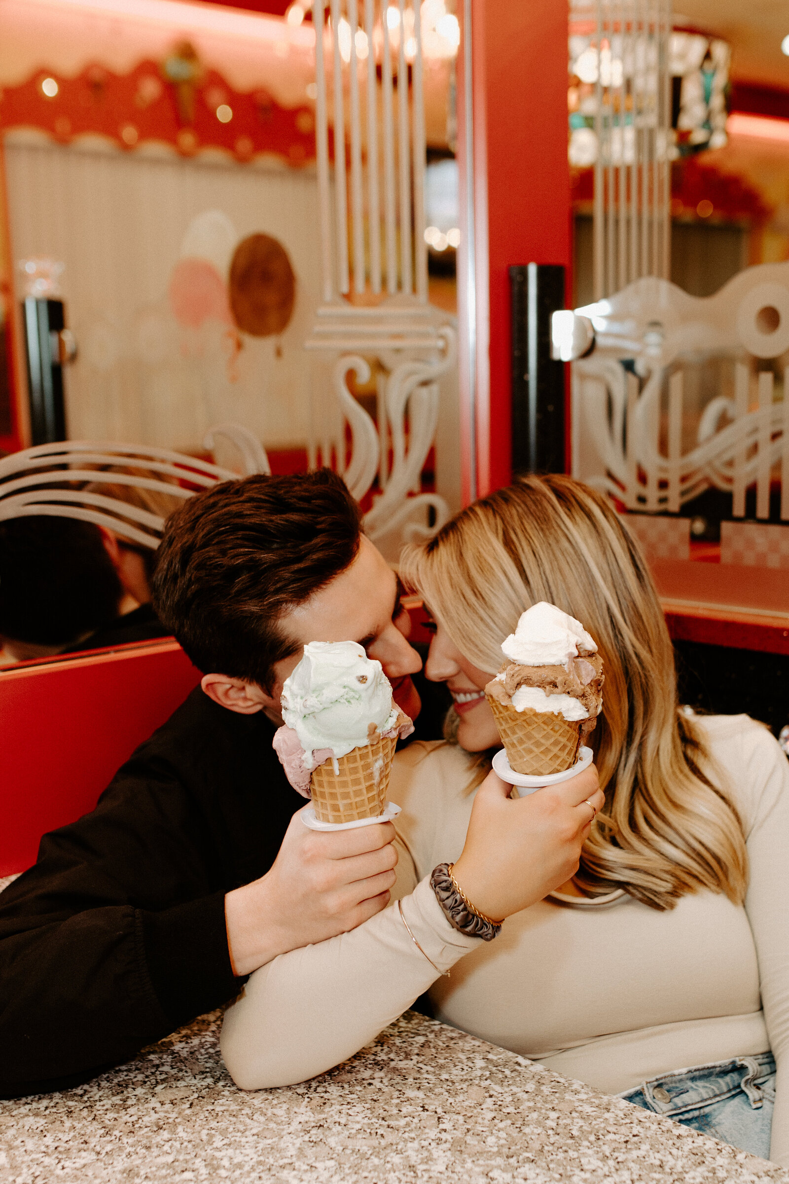 Blissfullybriphotography-pittsburgh-sarris-chocolate-couple-zach-jorrdan-023