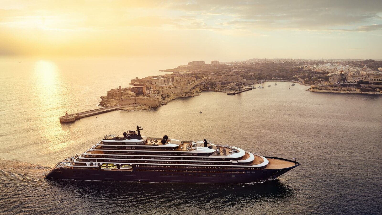 The Ritz Carlton Yacht Collection 15