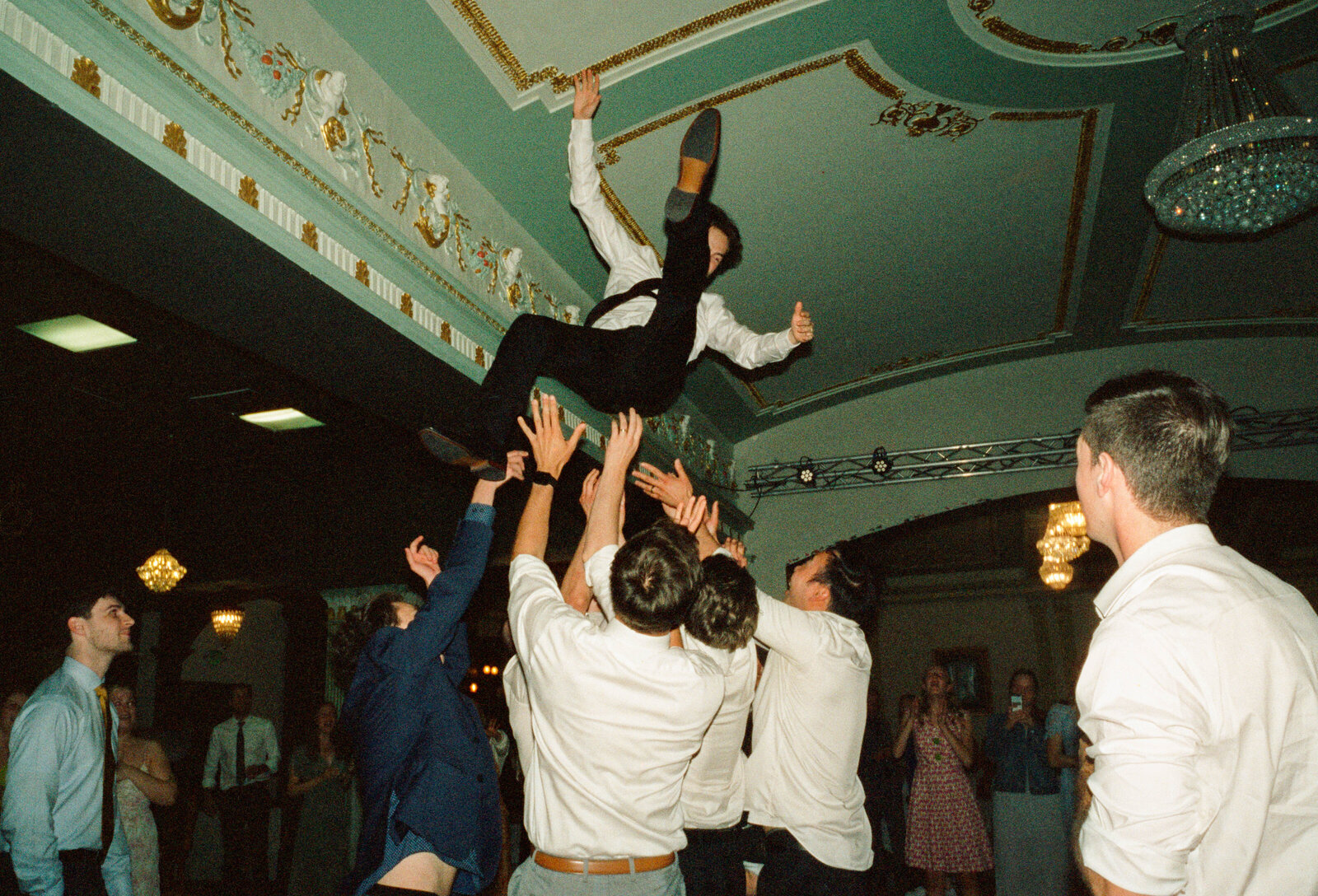 2025-ace-photography-washington-wedding-sneak-peeks-05