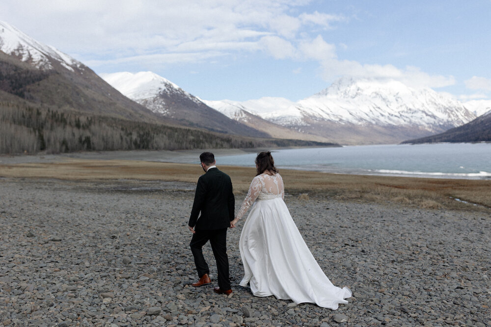 elopement-at-eklutna-lake